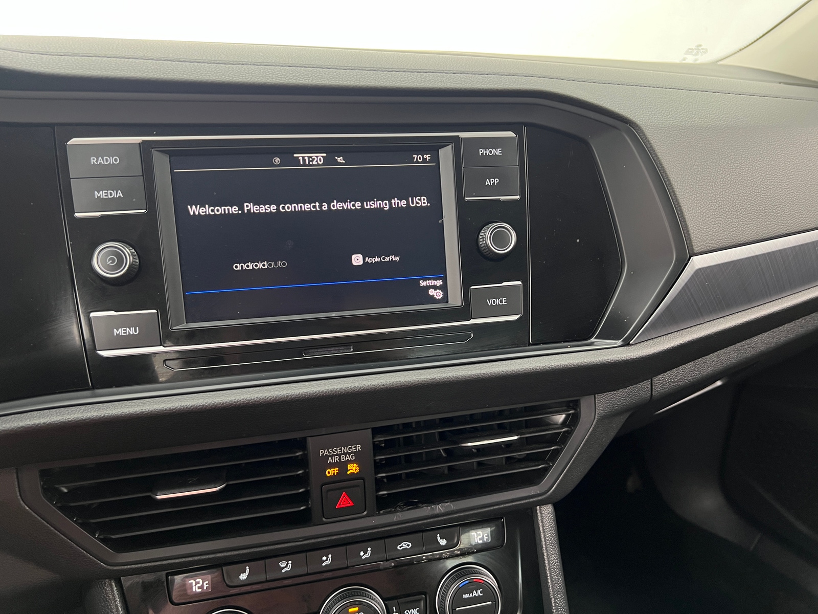 Thumbnail: 2024 Volkswagen Jetta - 3