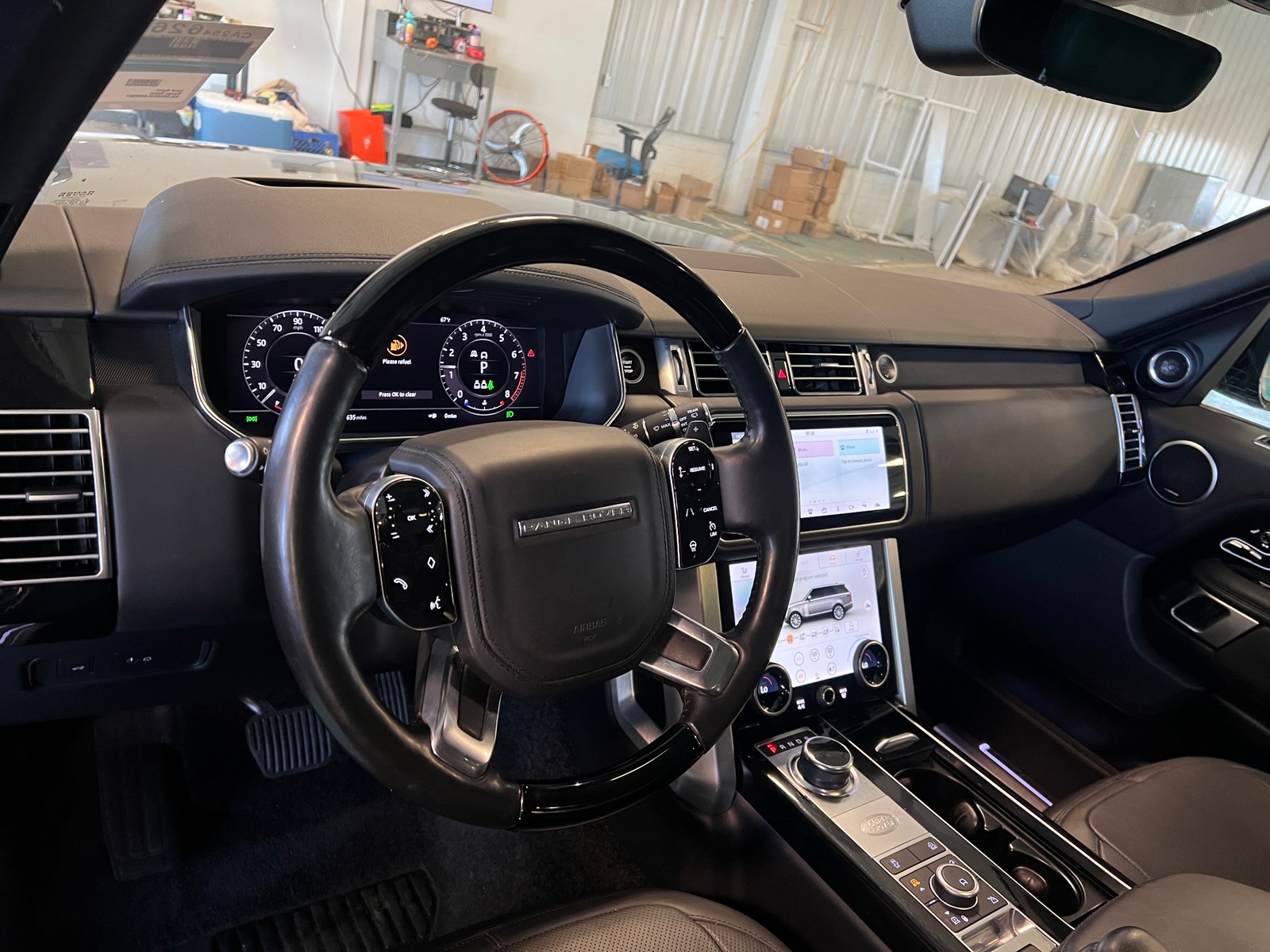 Thumbnail: 2020 Land Rover Range Rover - 2