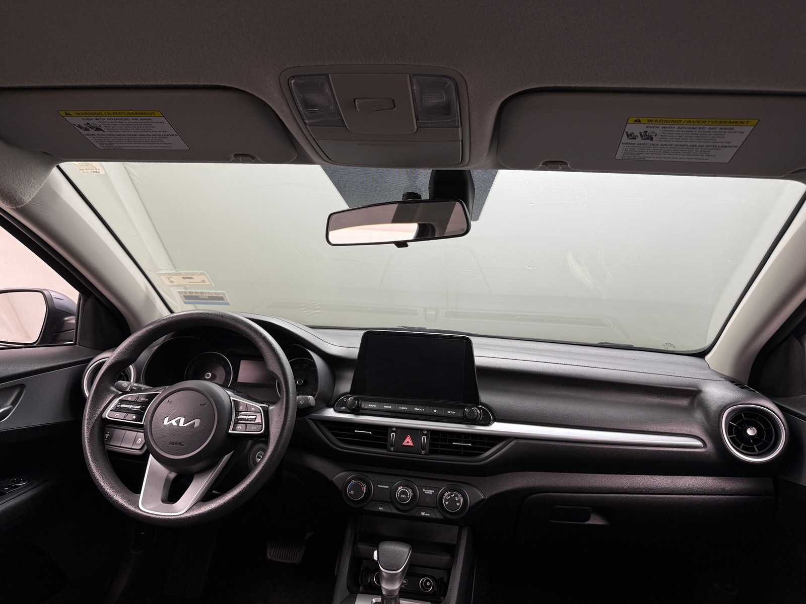 Thumbnail: 2023 Kia Forte - 3