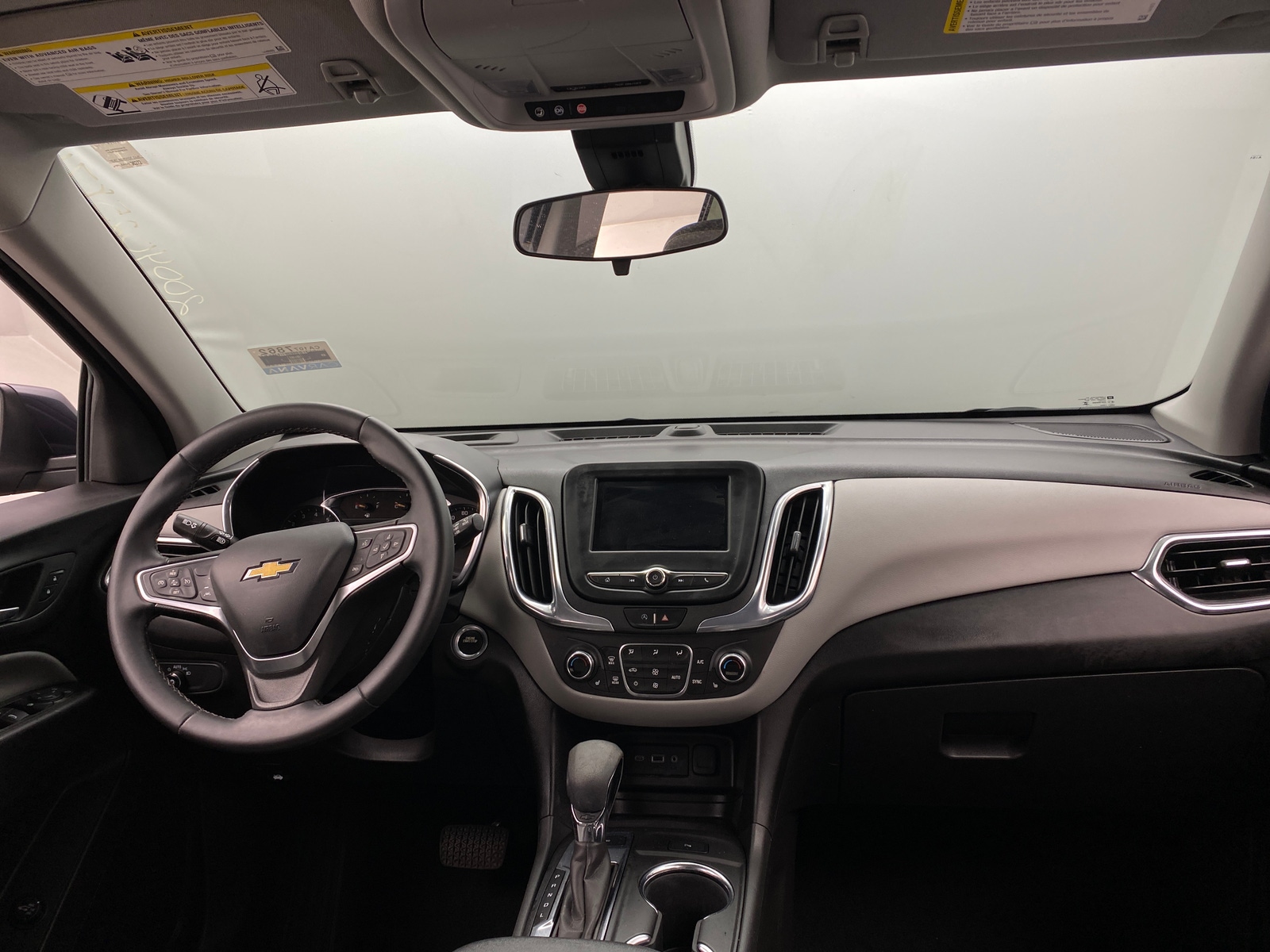 Thumbnail: 2023 Chevrolet Equinox - 3