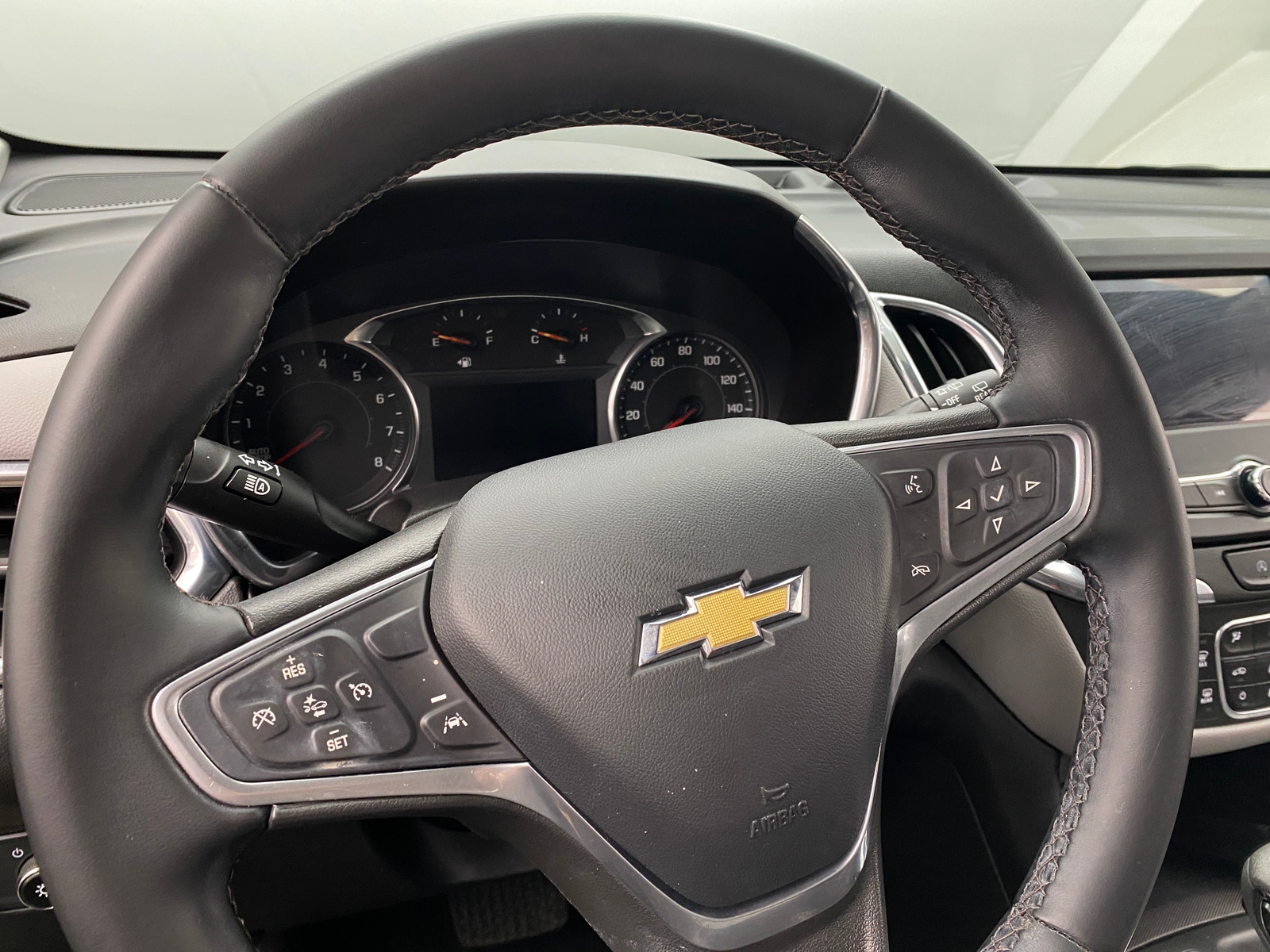 Thumbnail: 2023 Chevrolet Equinox - 5