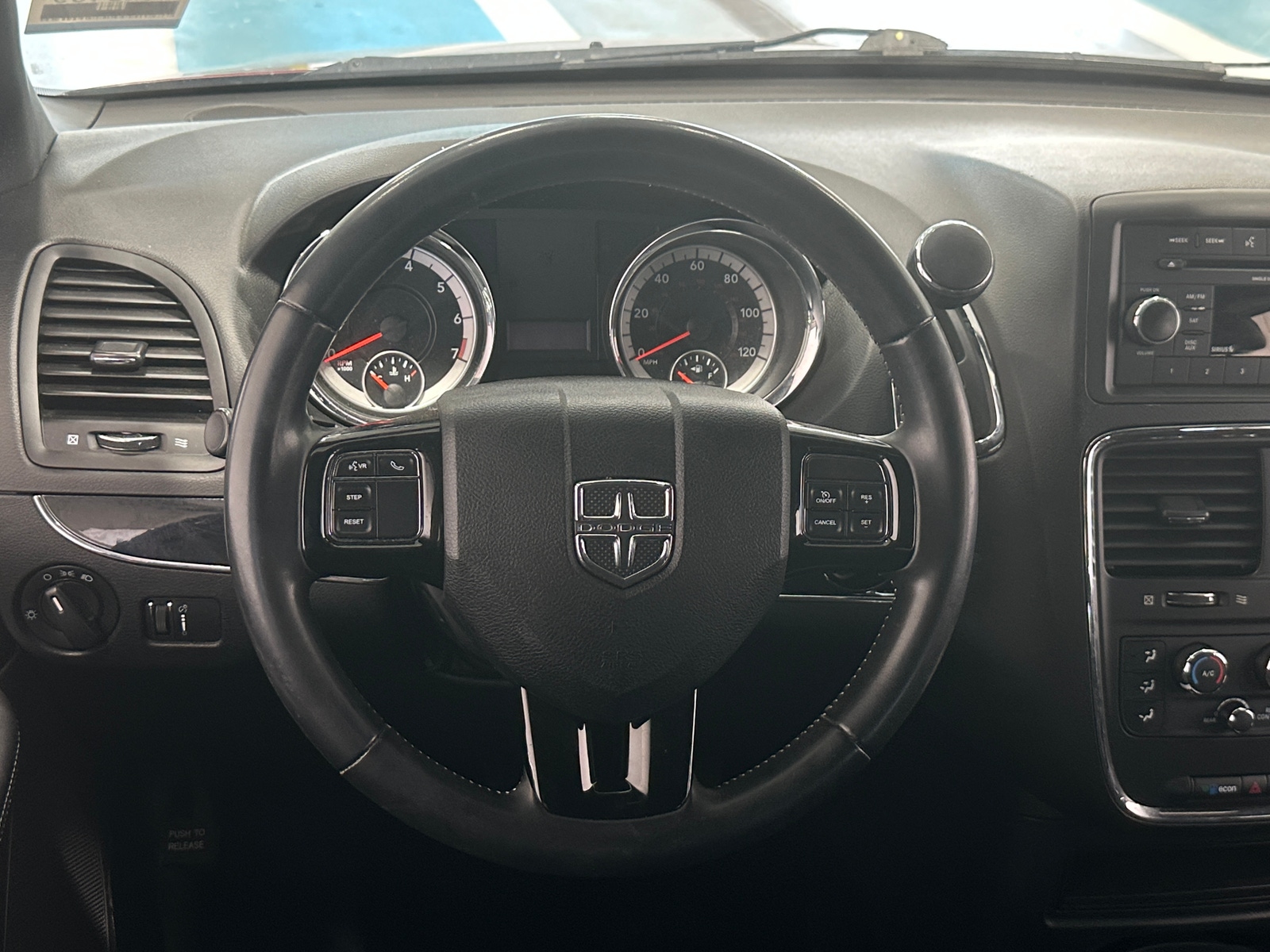 Thumbnail: 2016 Dodge Grand Caravan - 5