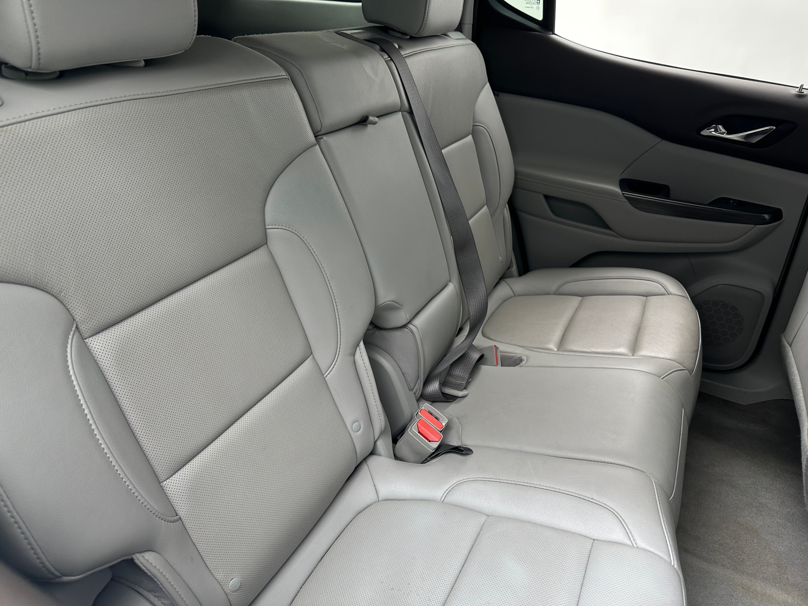 Thumbnail: 2023 GMC Acadia - 5