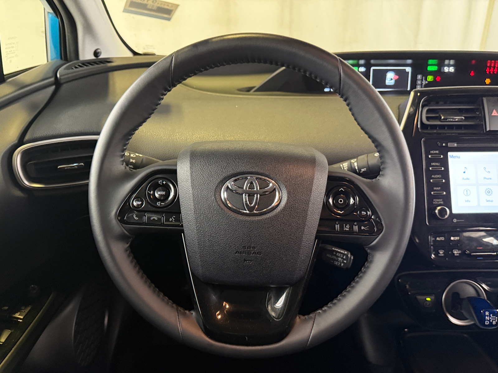 Thumbnail: 2021 Toyota Prius Prime - 5