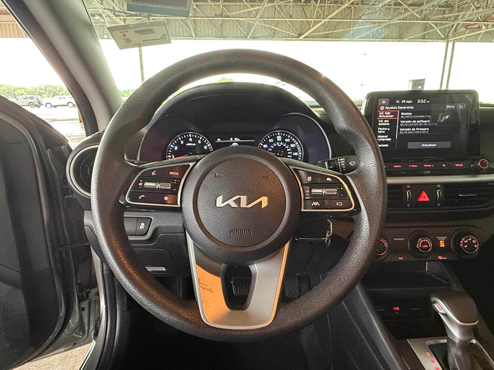 Thumbnail: 2022 Kia Forte - 5