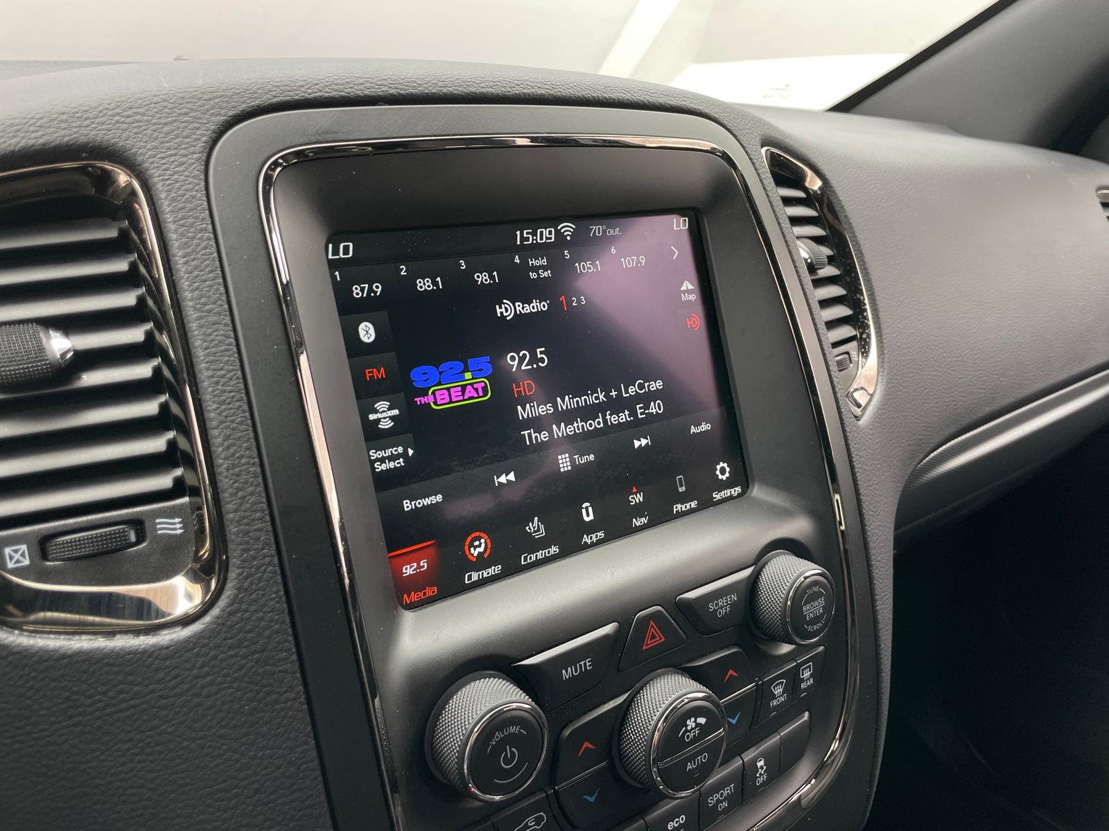 Thumbnail: 2020 Dodge Durango - 3
