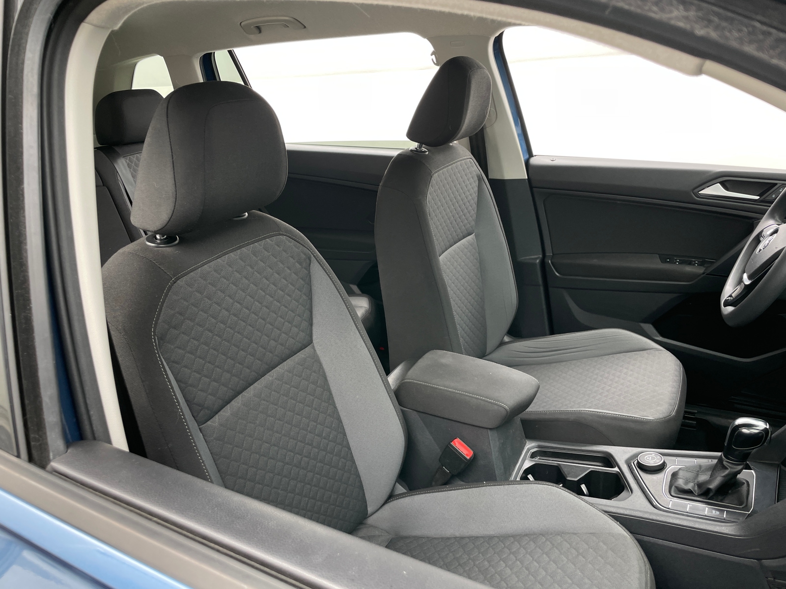 Thumbnail: 2019 Volkswagen Tiguan - 2