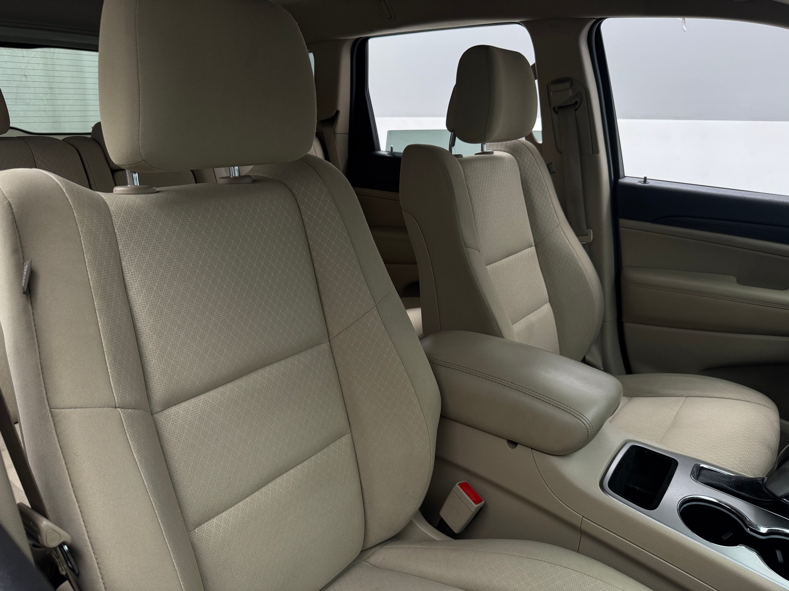 Thumbnail: 2020 Jeep Grand Cherokee - 2