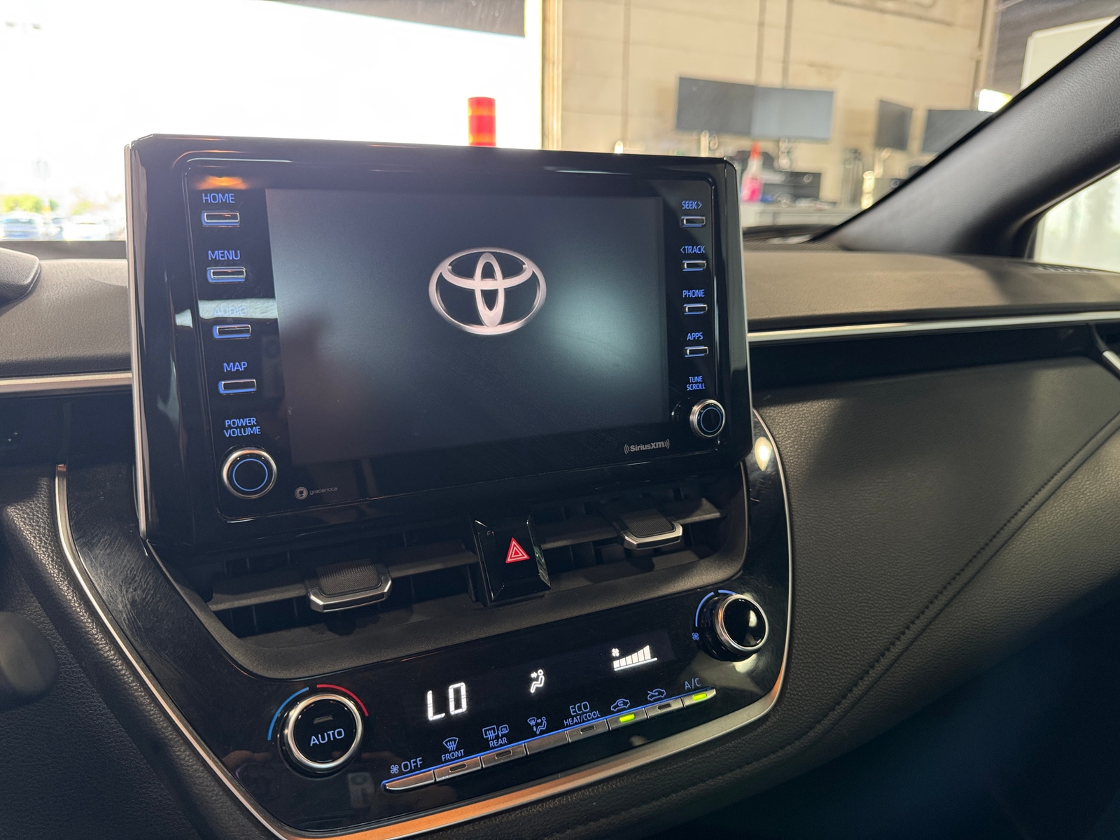 Thumbnail: 2021 Toyota Corolla - 4