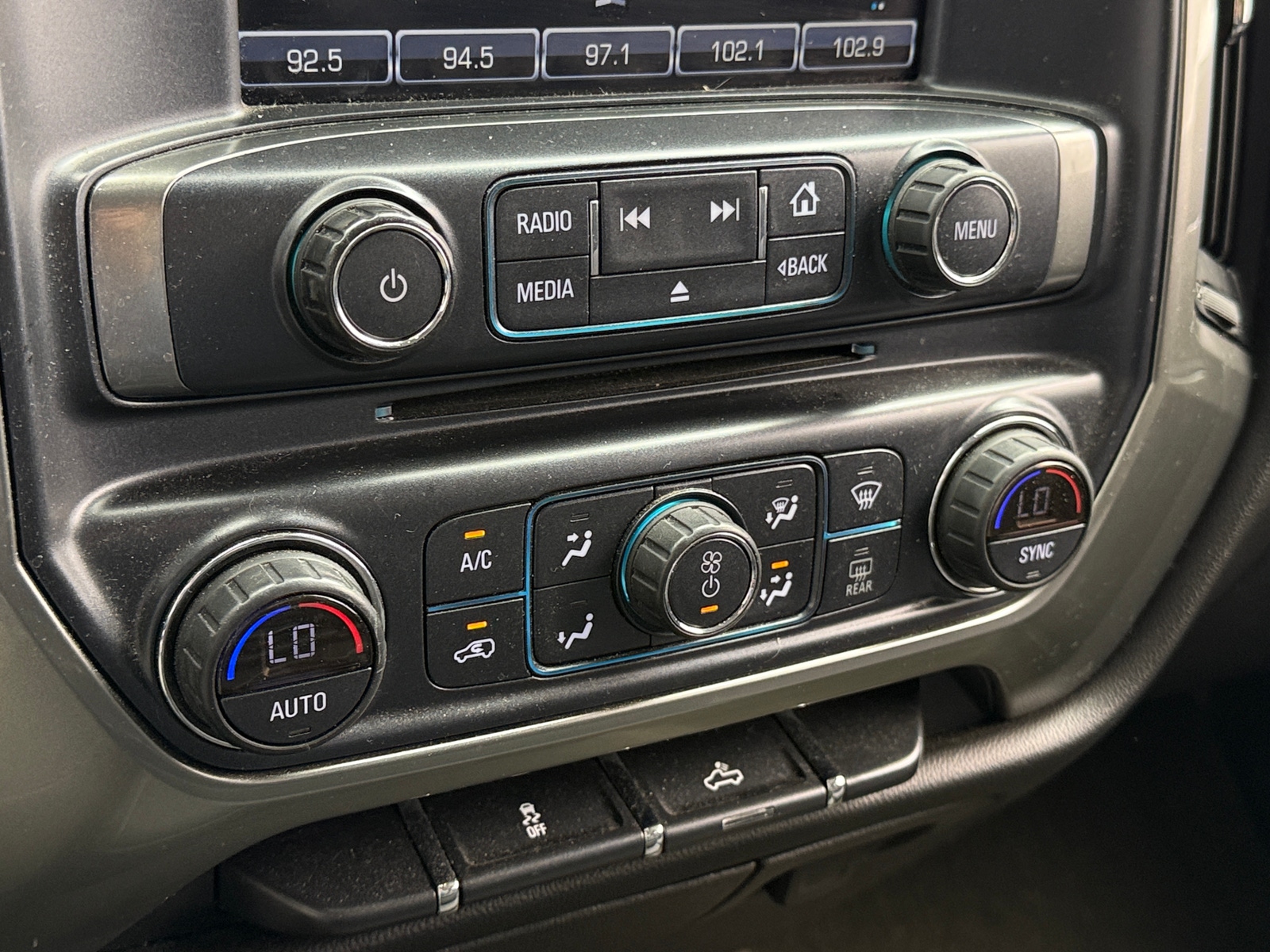 Thumbnail: 2018 Chevrolet Silverado 1500 - 4