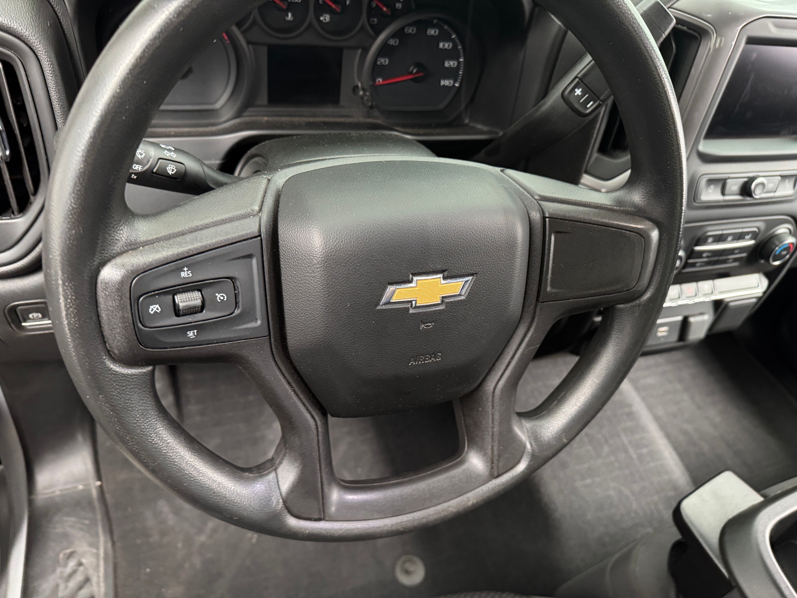 Thumbnail: 2020 Chevrolet Silverado 1500 - 5