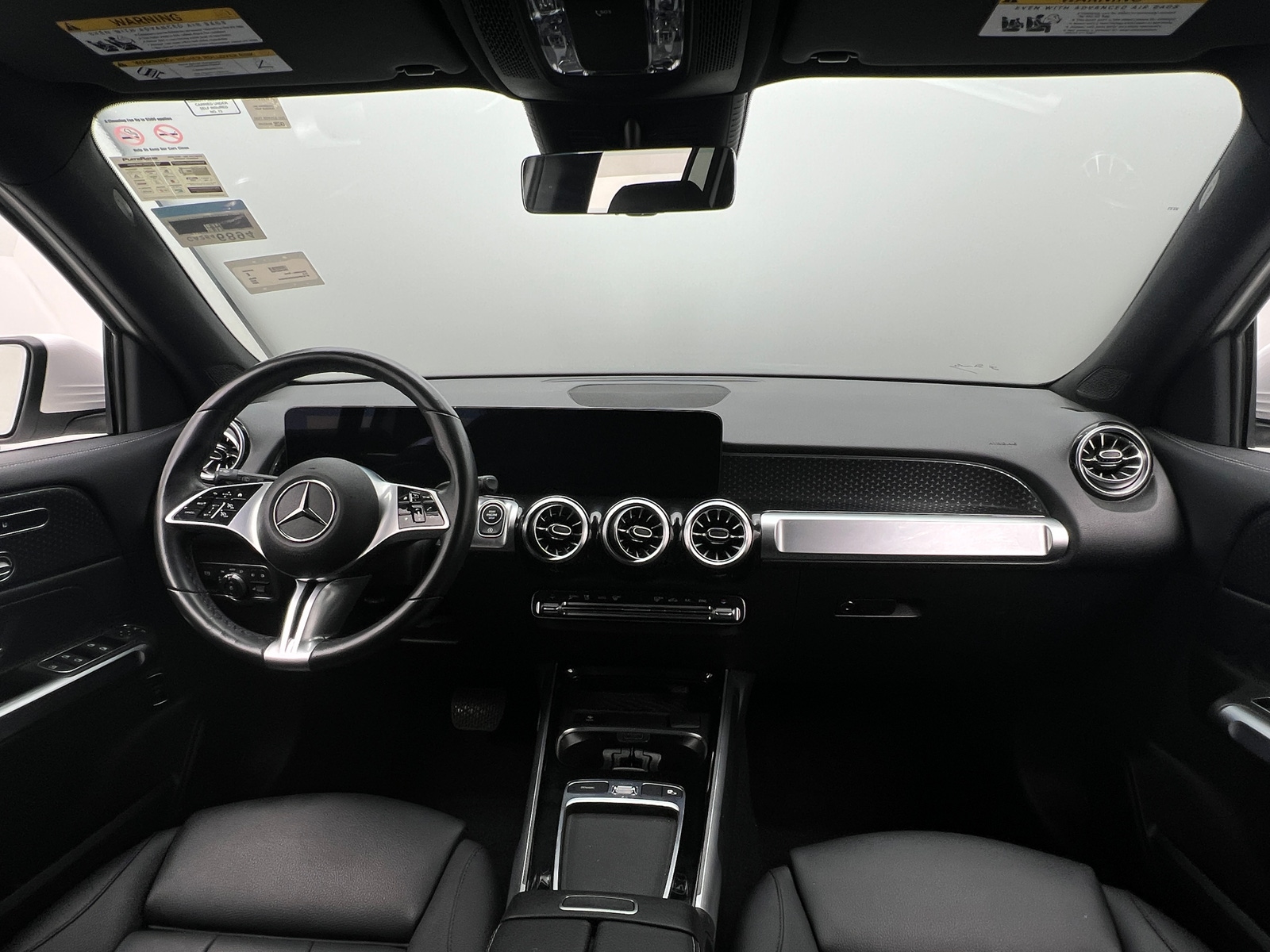 Thumbnail: 2024 Mercedes-Benz GLB - 2