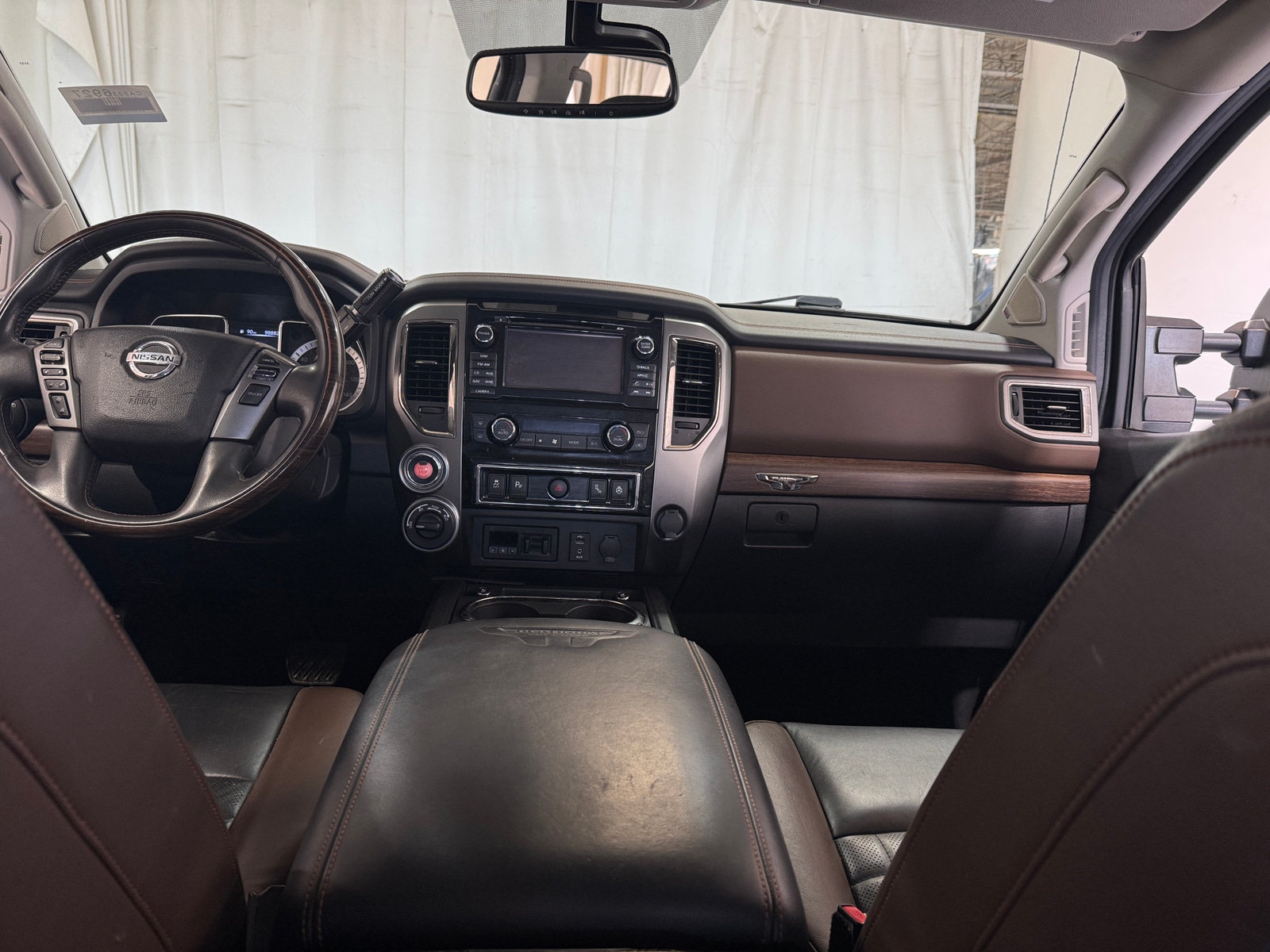 Thumbnail: 2017 Nissan Titan - 2