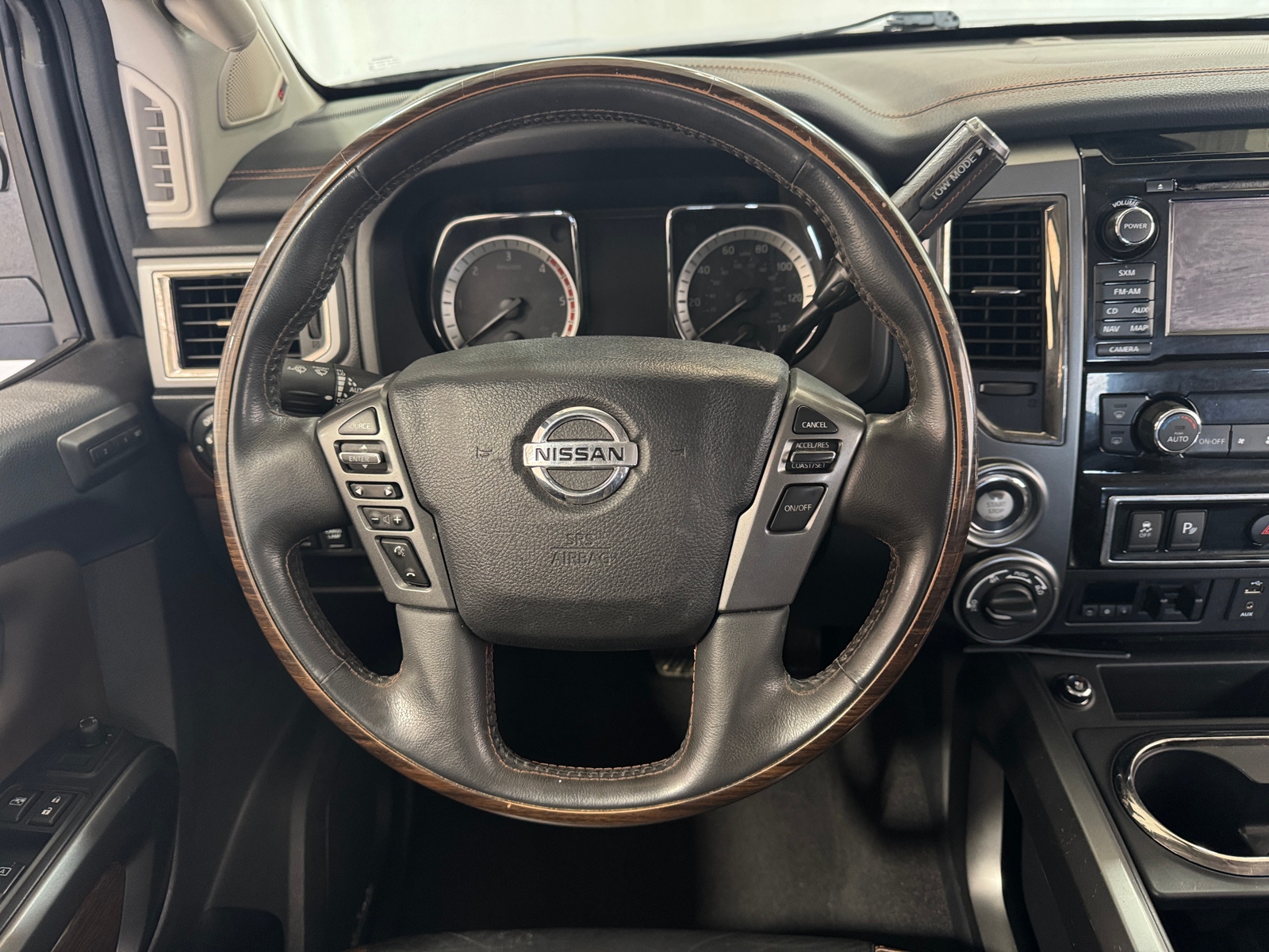 Thumbnail: 2017 Nissan Titan - 4