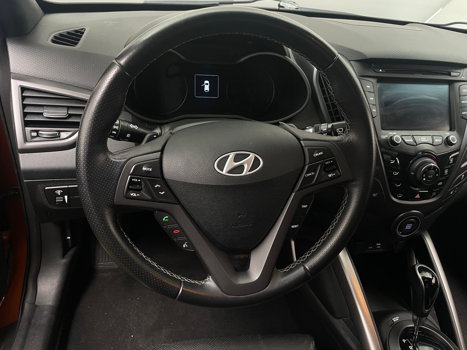 Thumbnail: 2016 Hyundai Veloster - 3