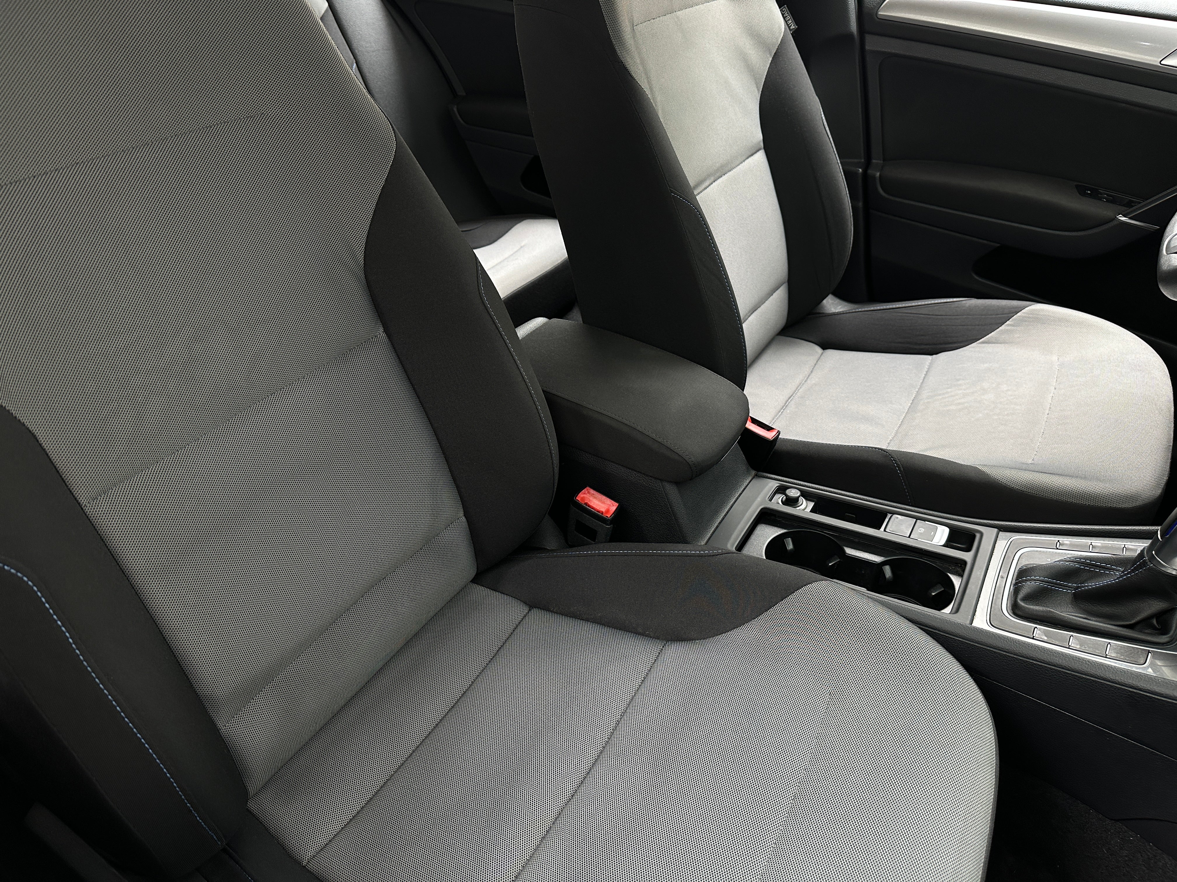 2016 Volkswagen e-Golf