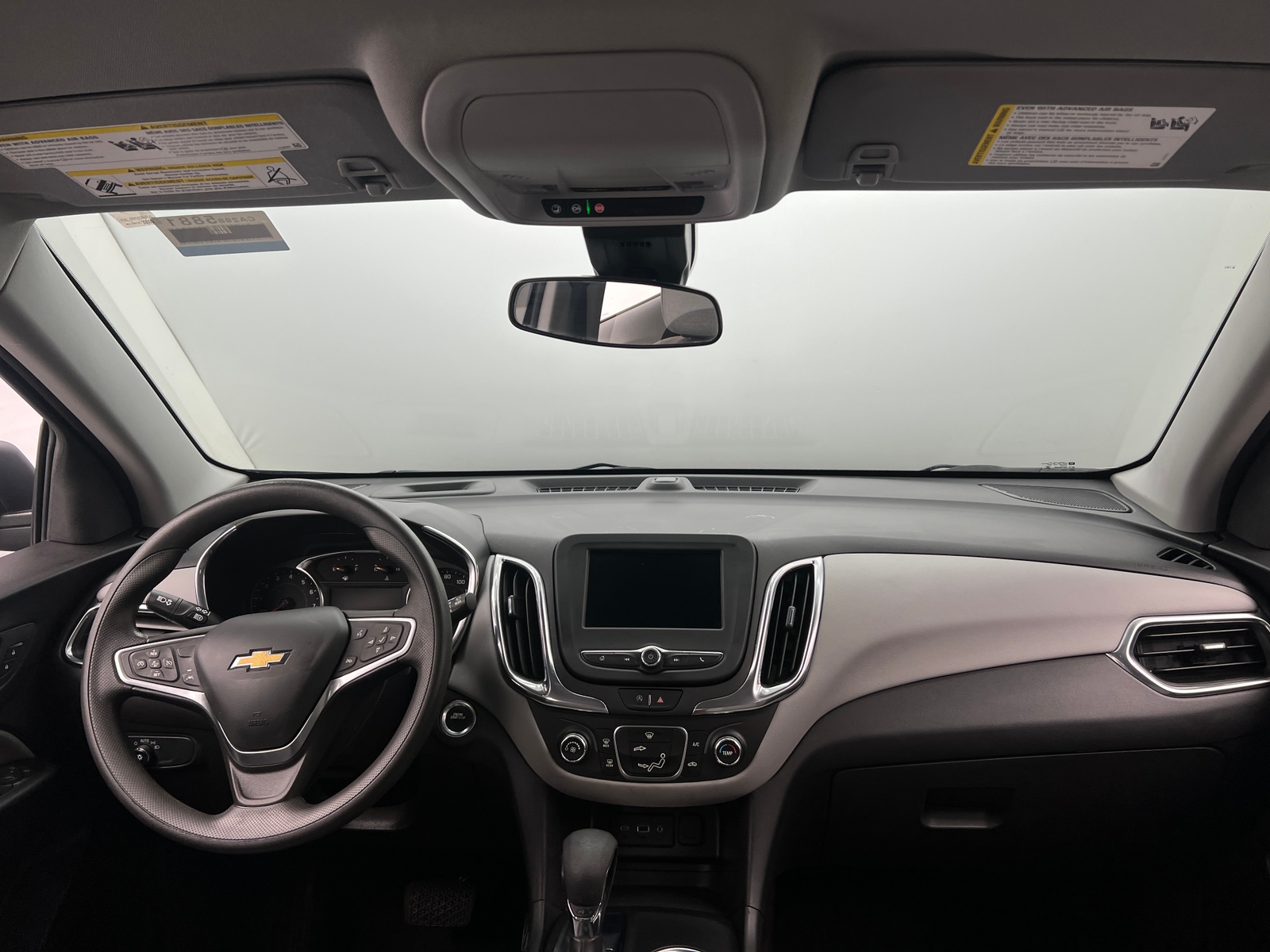 Thumbnail: 2023 Chevrolet Equinox - 3