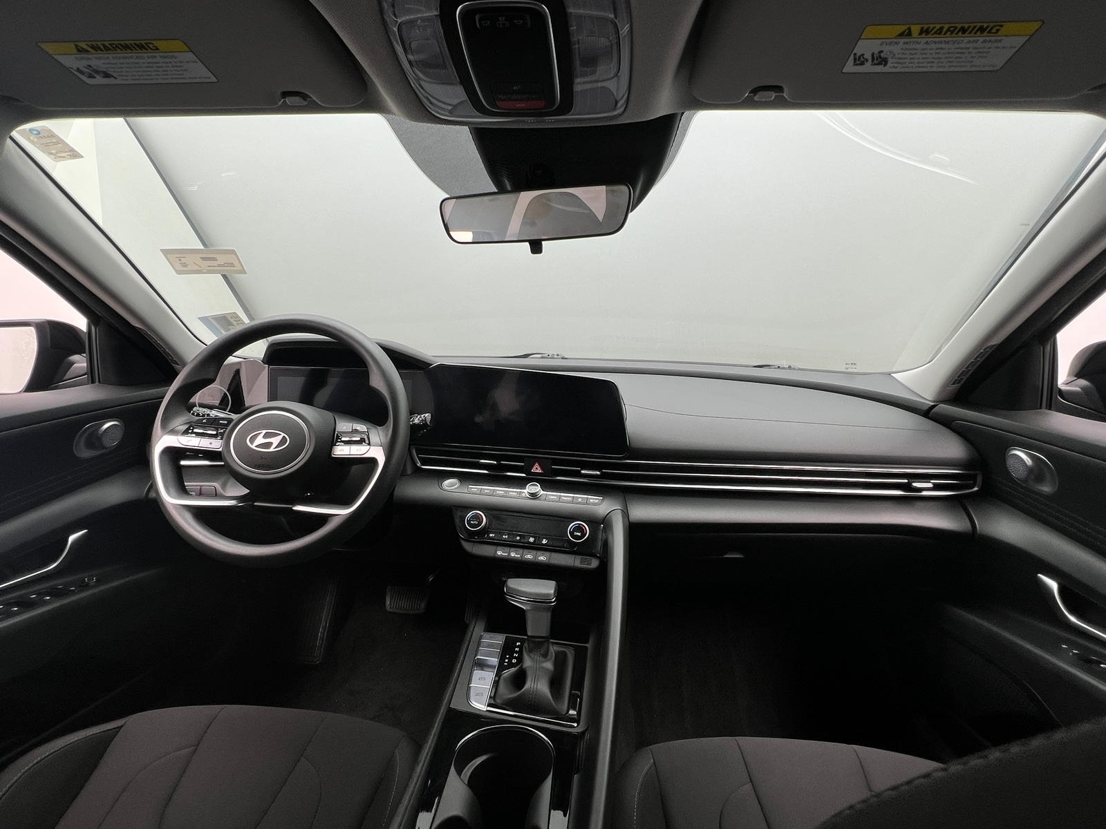 Thumbnail: 2024 Hyundai Elantra - 3