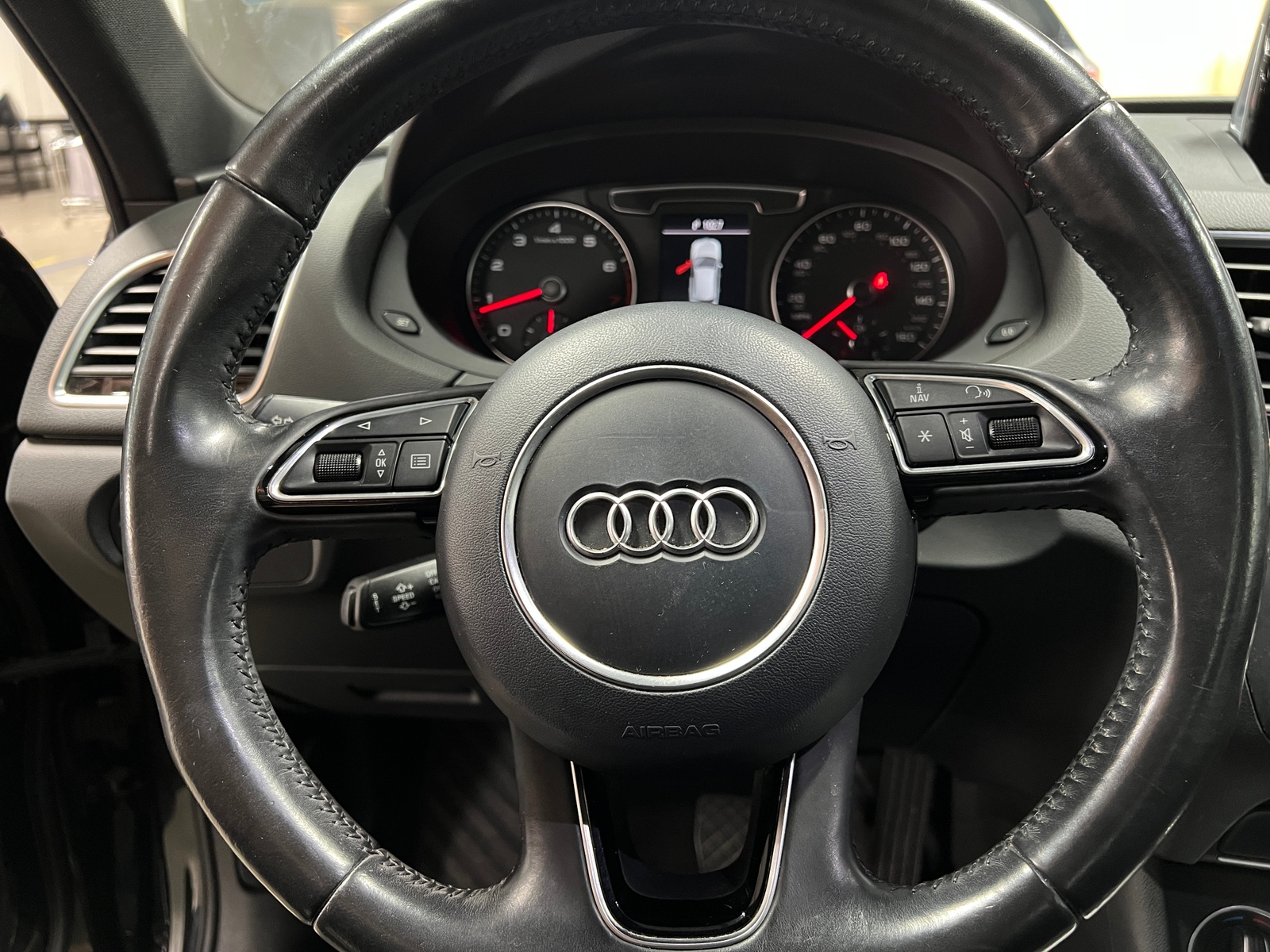 Thumbnail: 2017 Audi Q3 - 4