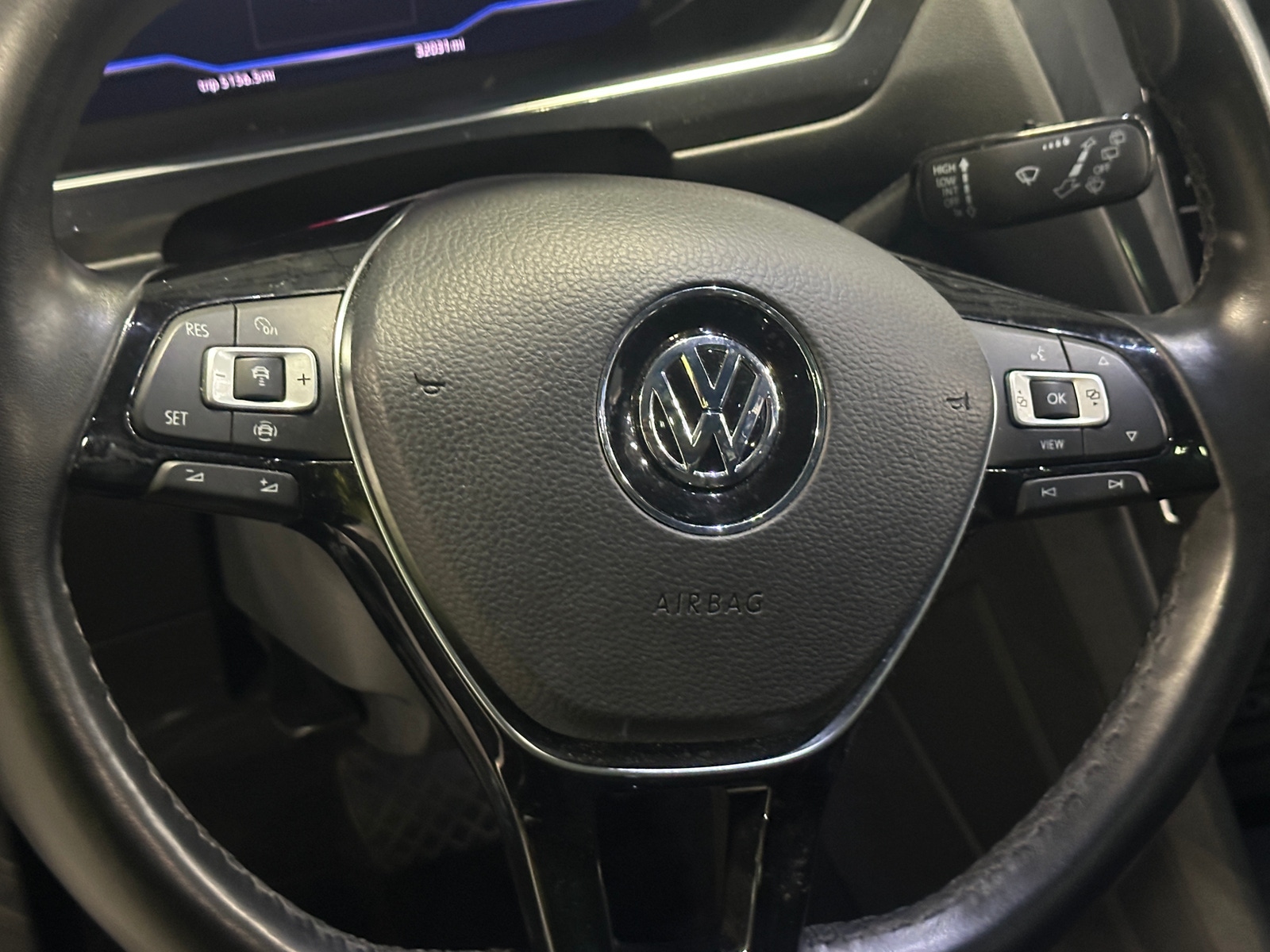Thumbnail: 2019 Volkswagen Tiguan - 4