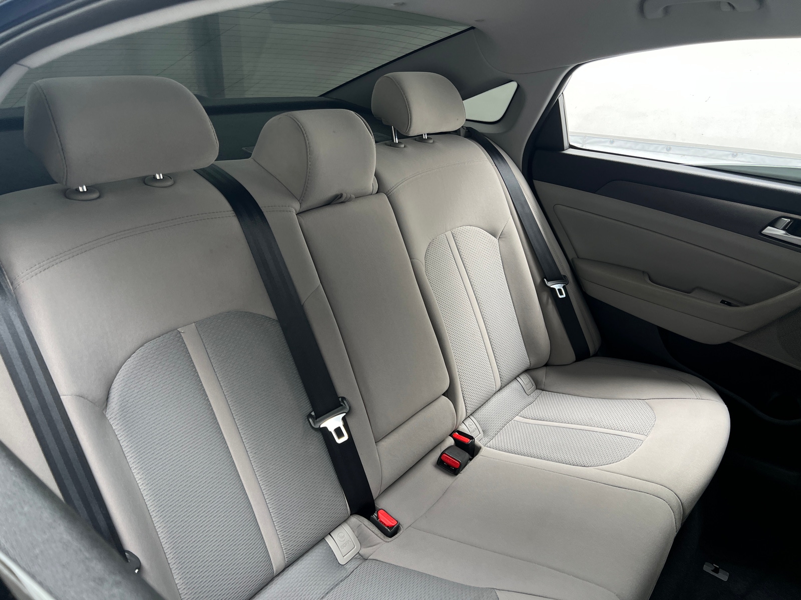 Thumbnail: 2016 Hyundai Sonata - 6
