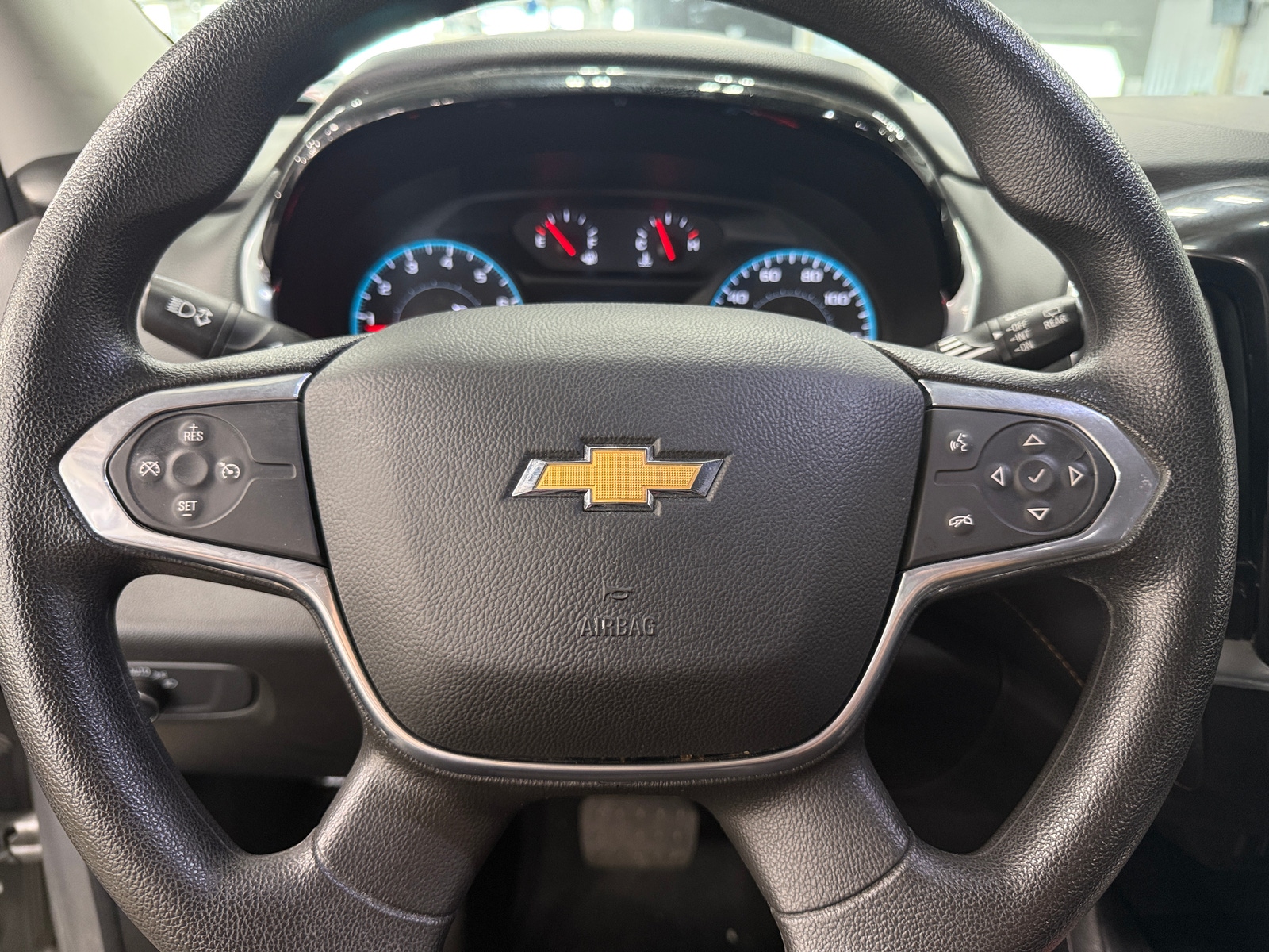 Thumbnail: 2021 Chevrolet Traverse - 5