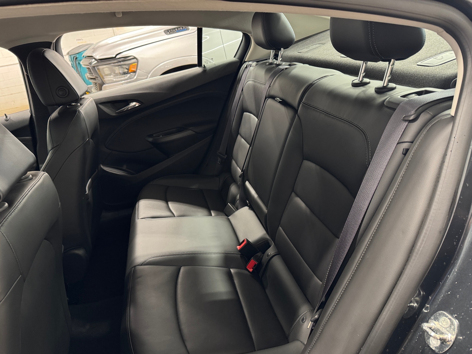 Thumbnail: 2017 Chevrolet Cruze - 5
