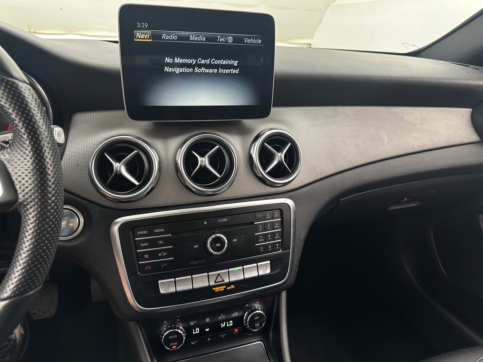 Thumbnail: 2020 Mercedes-Benz GLA - 3