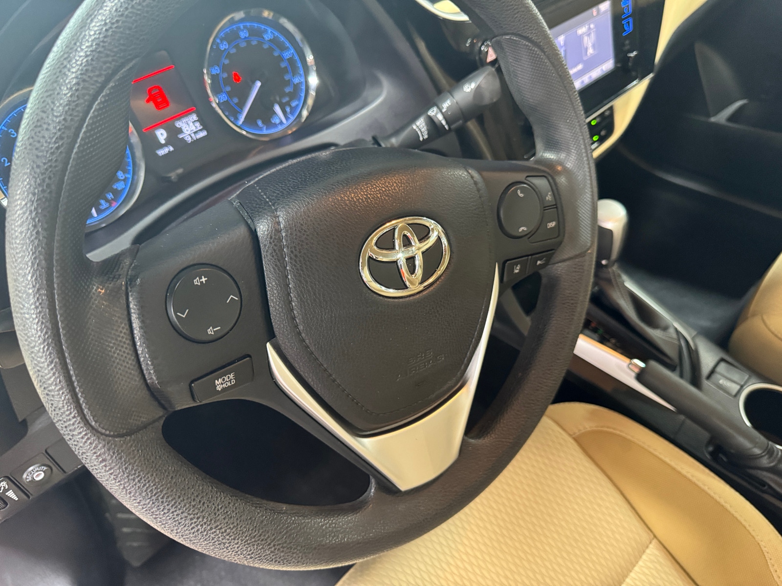 Thumbnail: 2017 Toyota Corolla - 5