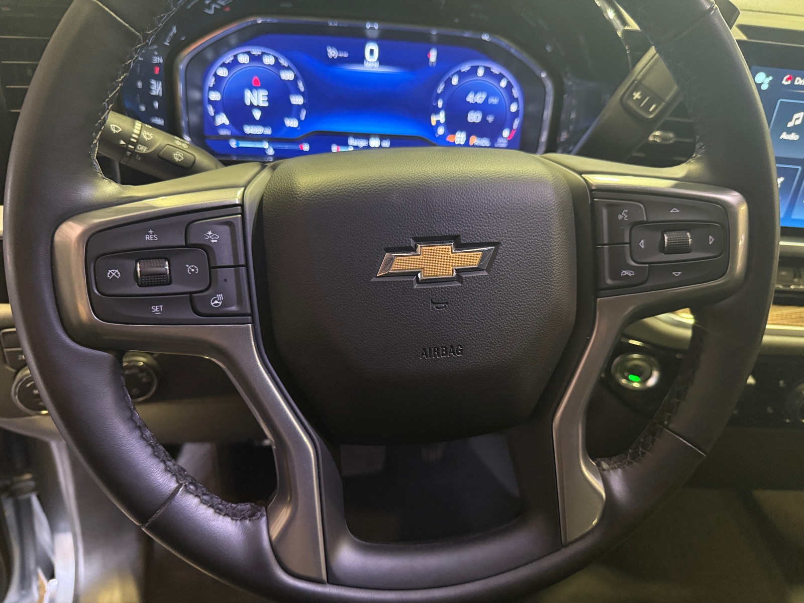 Thumbnail: 2023 Chevrolet Silverado 1500 - 5