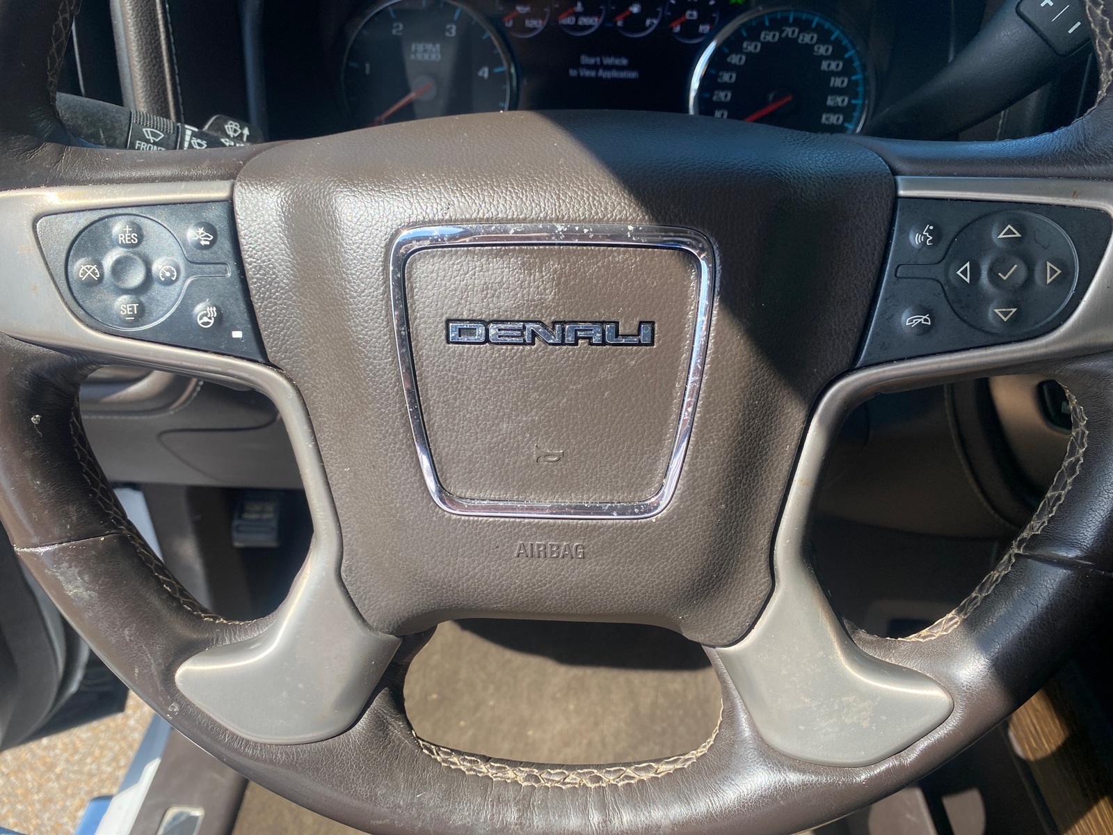 Thumbnail: 2018 GMC Sierra 3500 - 4