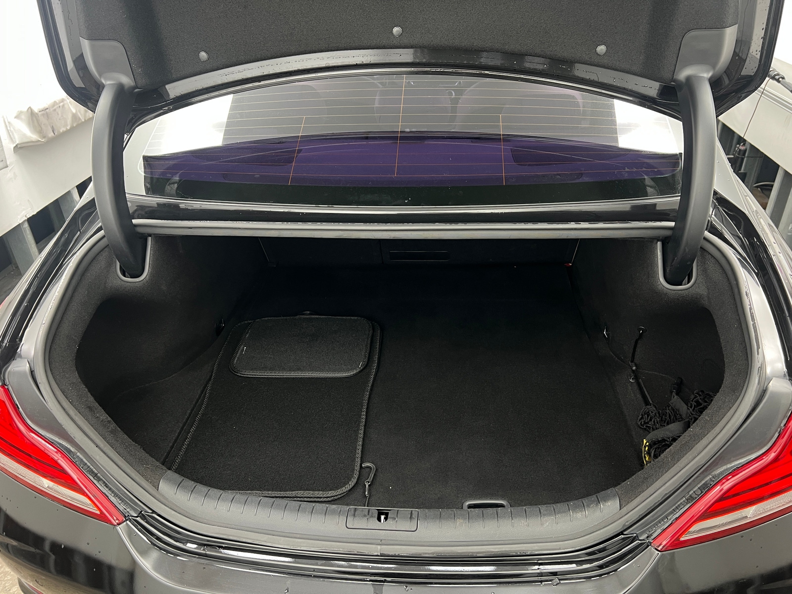 Thumbnail: 2019 Genesis G70 - 6