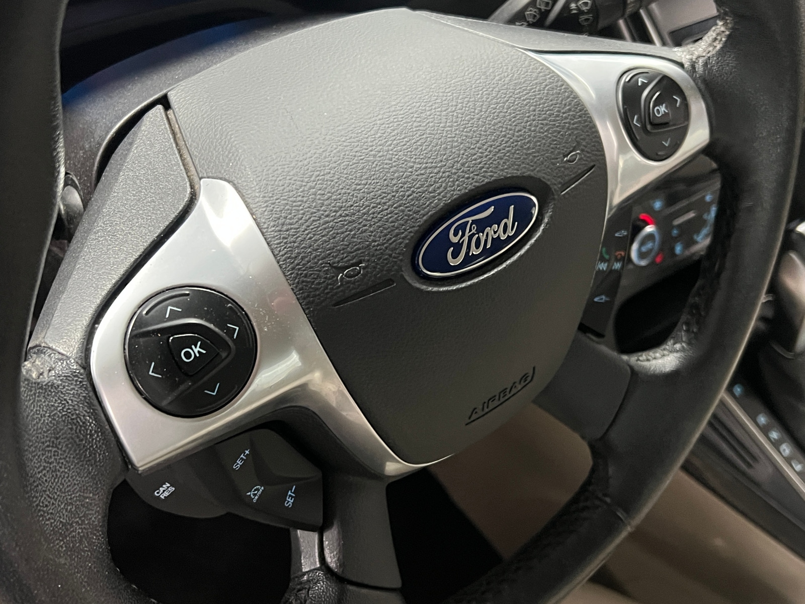 Thumbnail: 2015 Ford Focus - 4