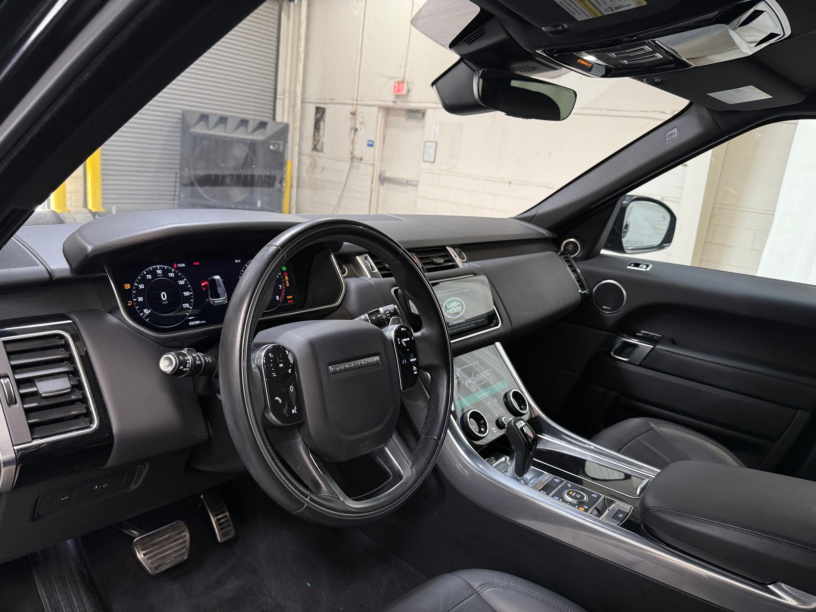 Thumbnail: 2019 Land Rover Range Rover Sport - 2