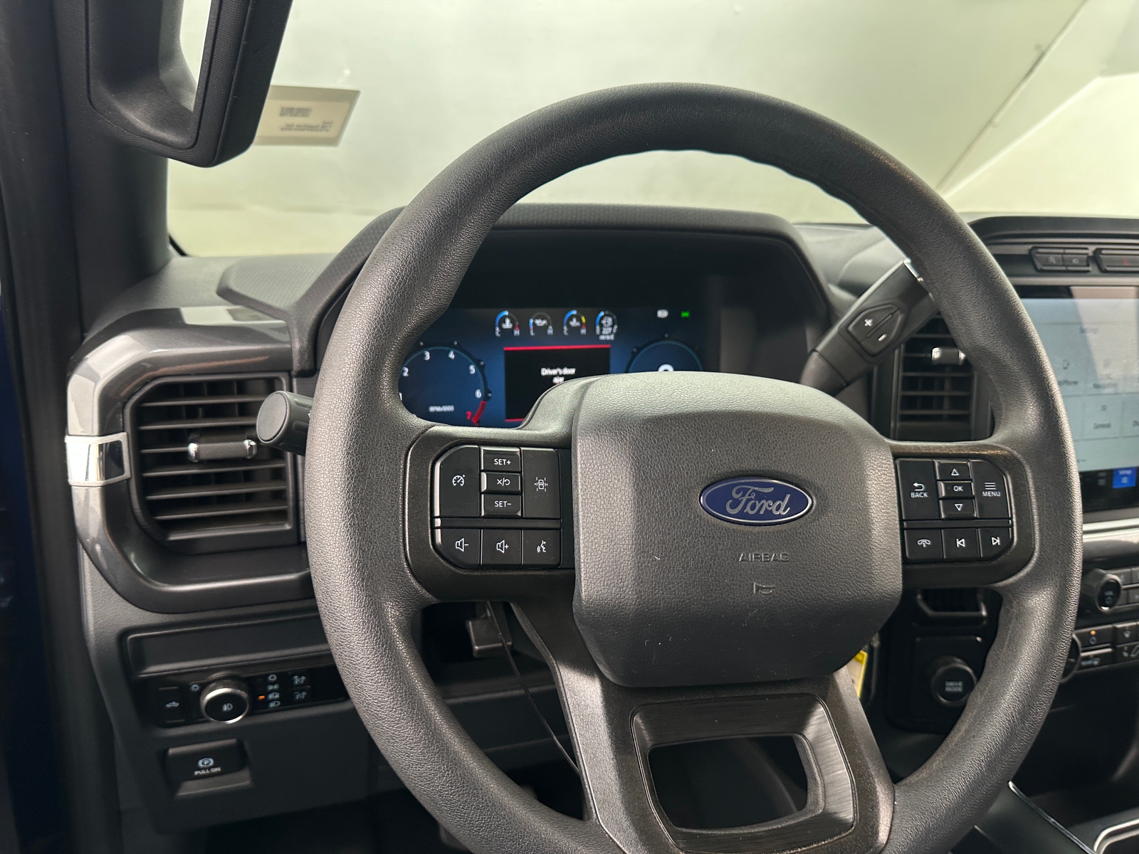Thumbnail: 2024 Ford Econoline - 5