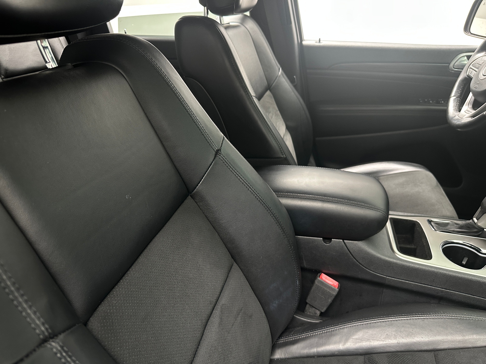 Thumbnail: 2019 Jeep Grand Cherokee - 2