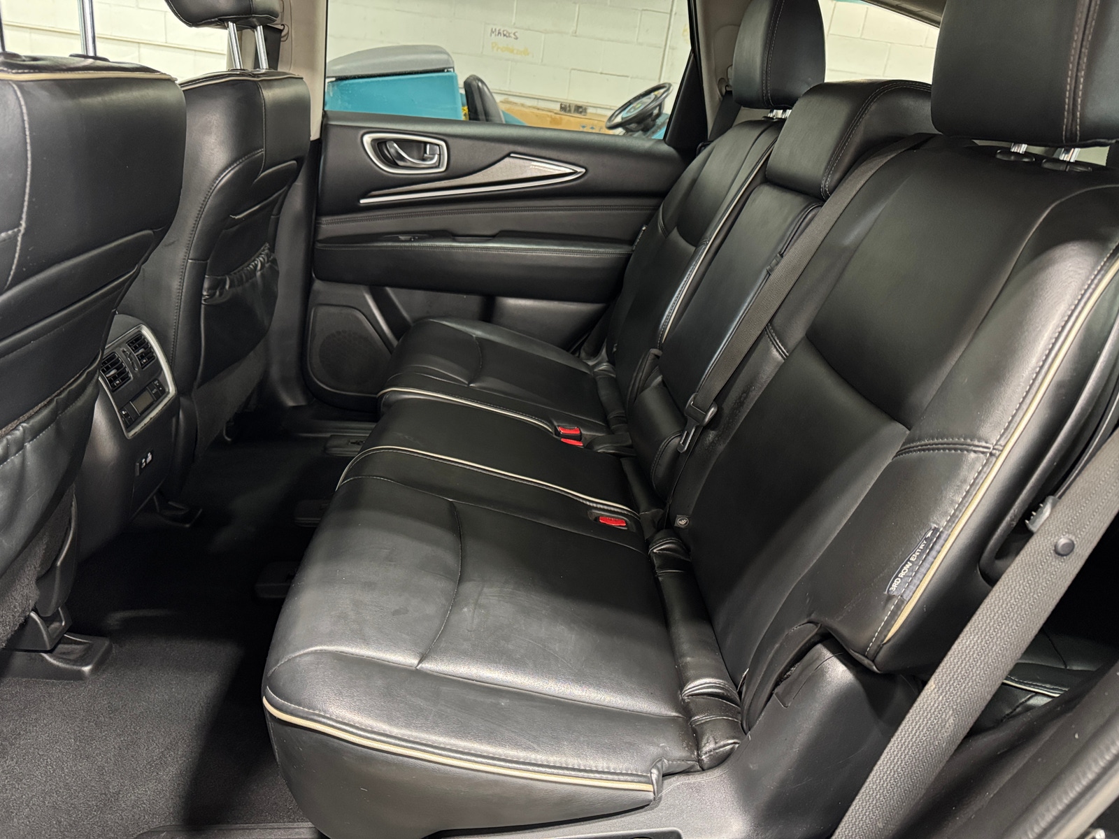 Thumbnail: 2019 INFINITI QX60 - 5