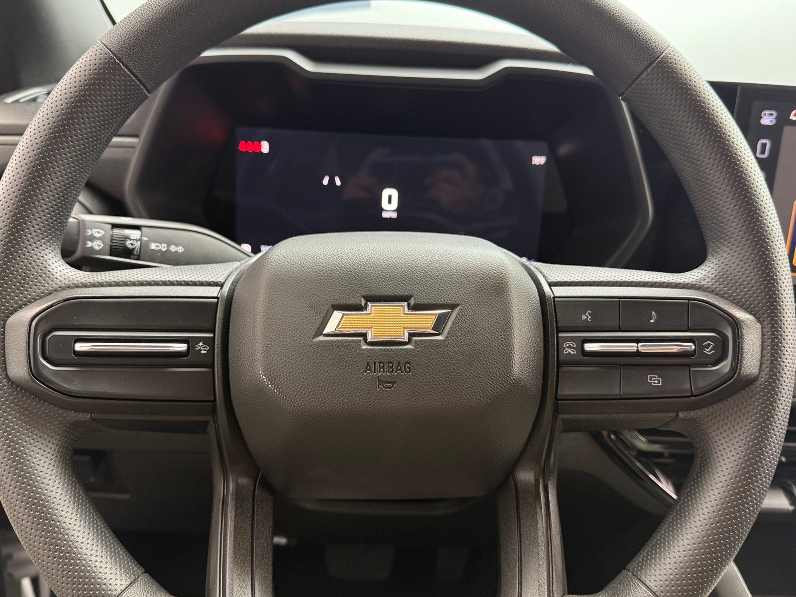 Thumbnail: 2024 Chevrolet Colorado - 5