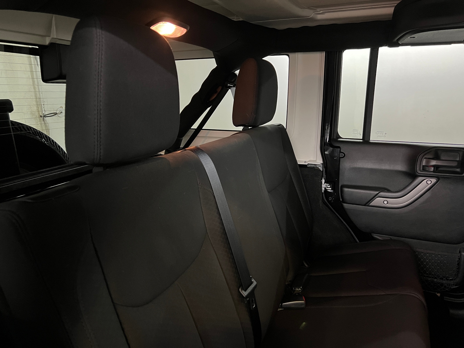 Thumbnail: 2018 Jeep Wrangler - 6