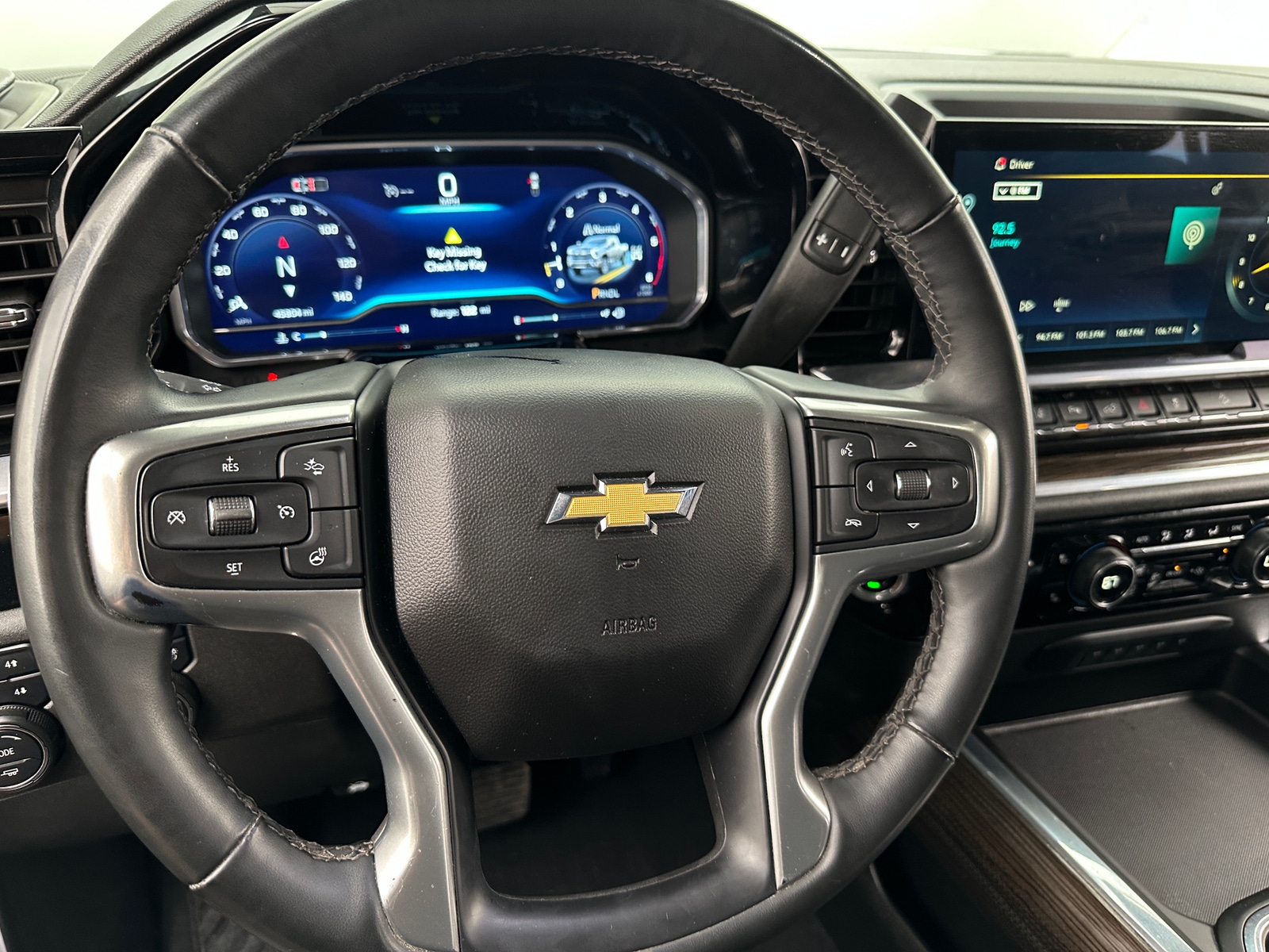 Thumbnail: 2024 Chevrolet Silverado 2500 - 5