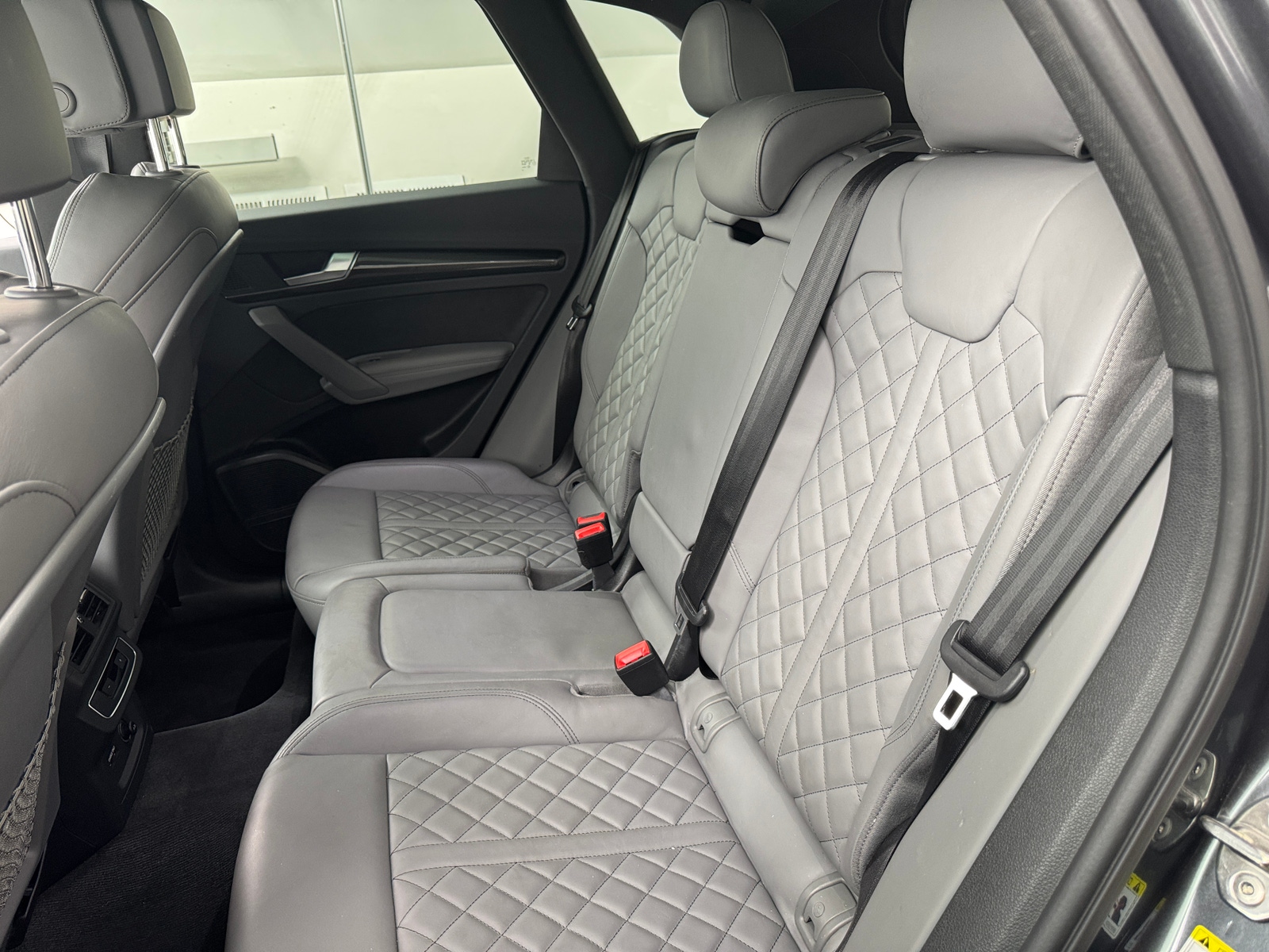 Thumbnail: 2023 Audi SQ5 - 5