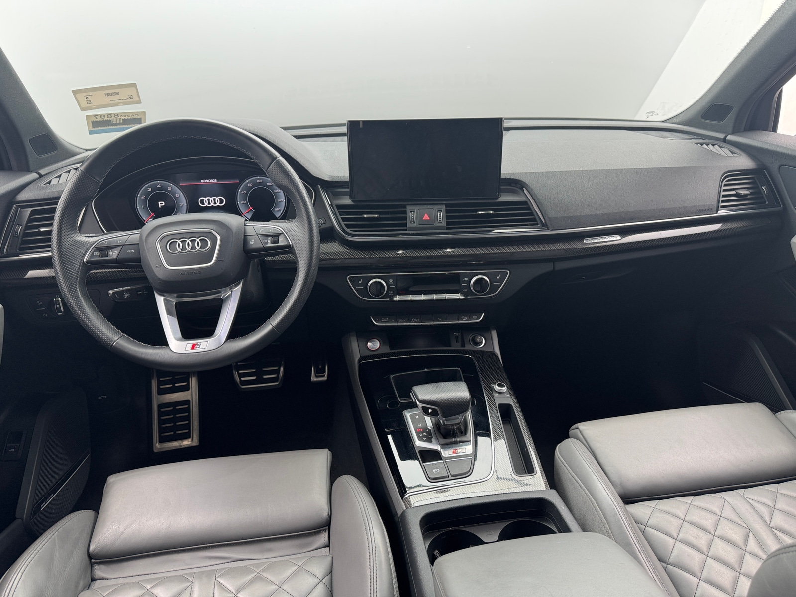 Thumbnail: 2023 Audi SQ5 - 2