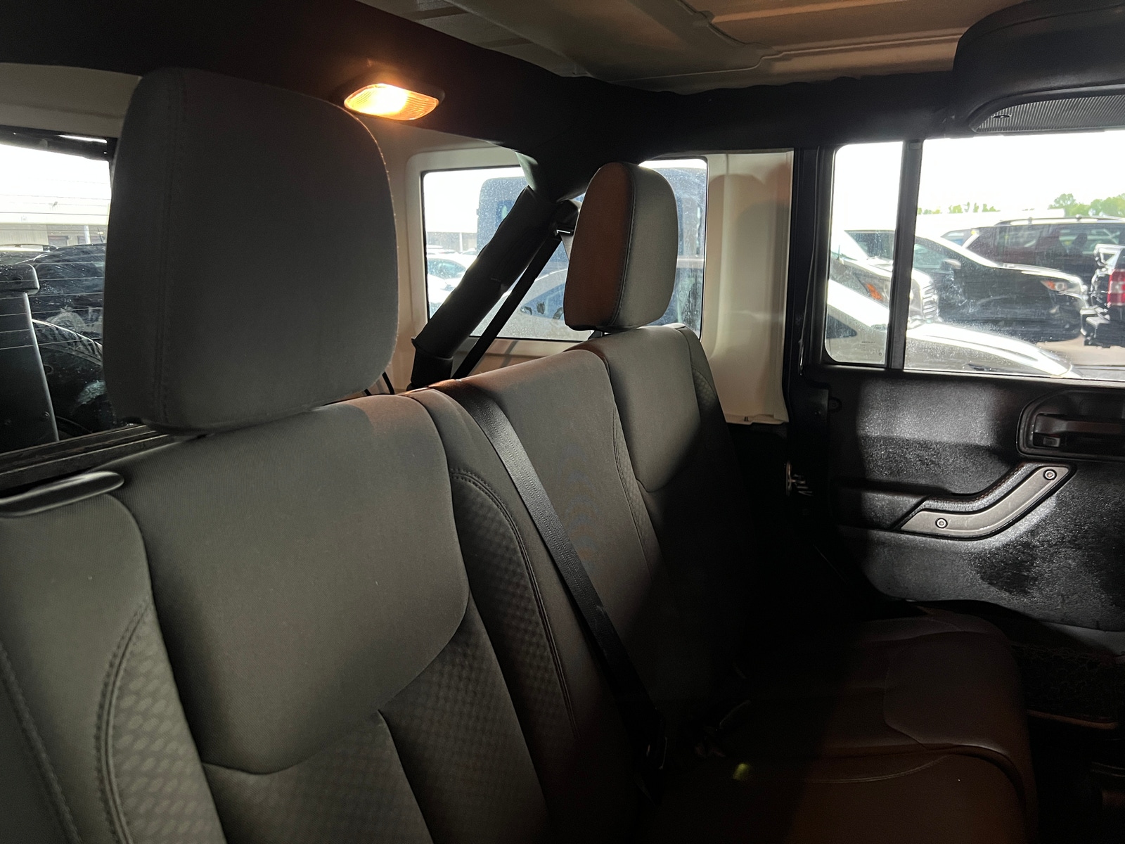 Thumbnail: 2016 Jeep Wrangler - 5