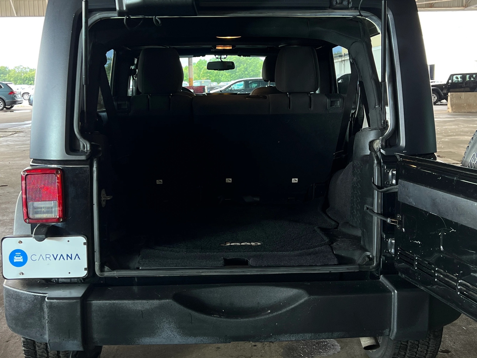 Thumbnail: 2016 Jeep Wrangler - 6