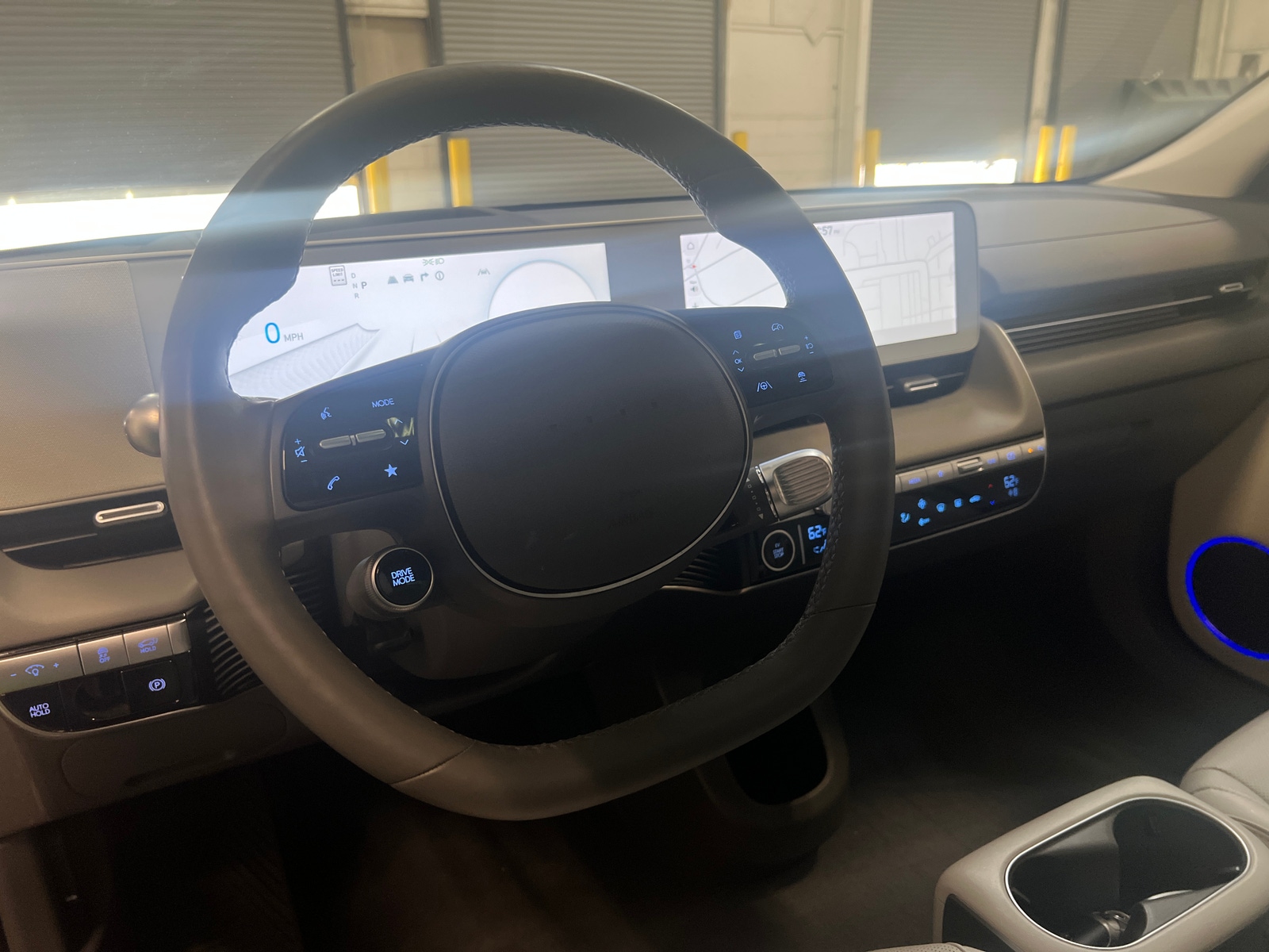 Thumbnail: 2023 Hyundai Ioniq 5 - 4