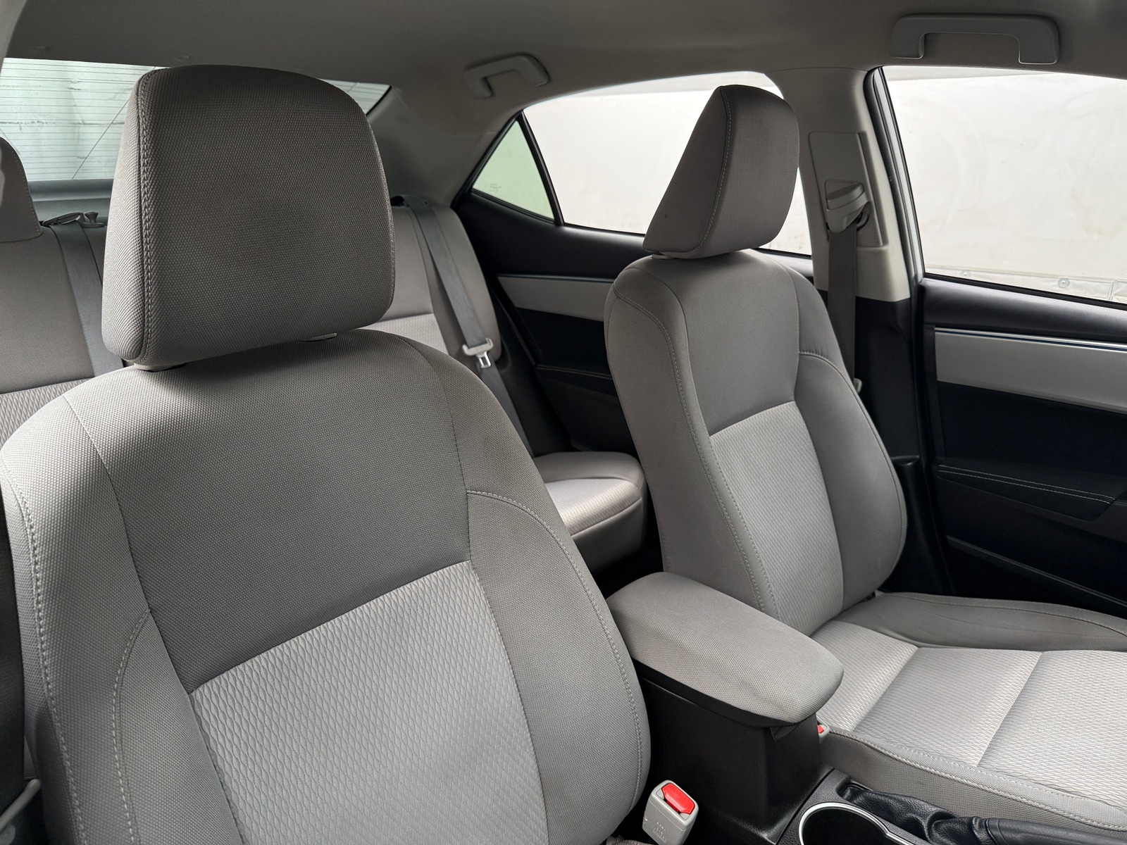 Thumbnail: 2014 Toyota Corolla - 2