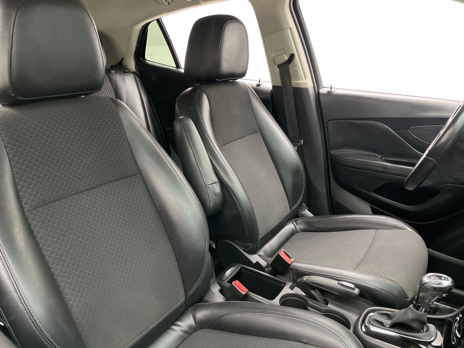 Thumbnail: 2019 Buick Encore - 2
