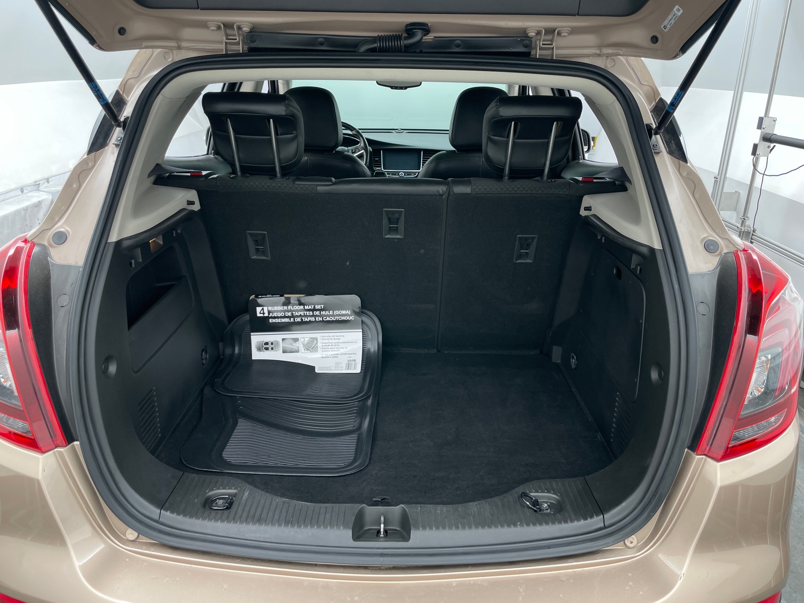 Thumbnail: 2019 Buick Encore - 7