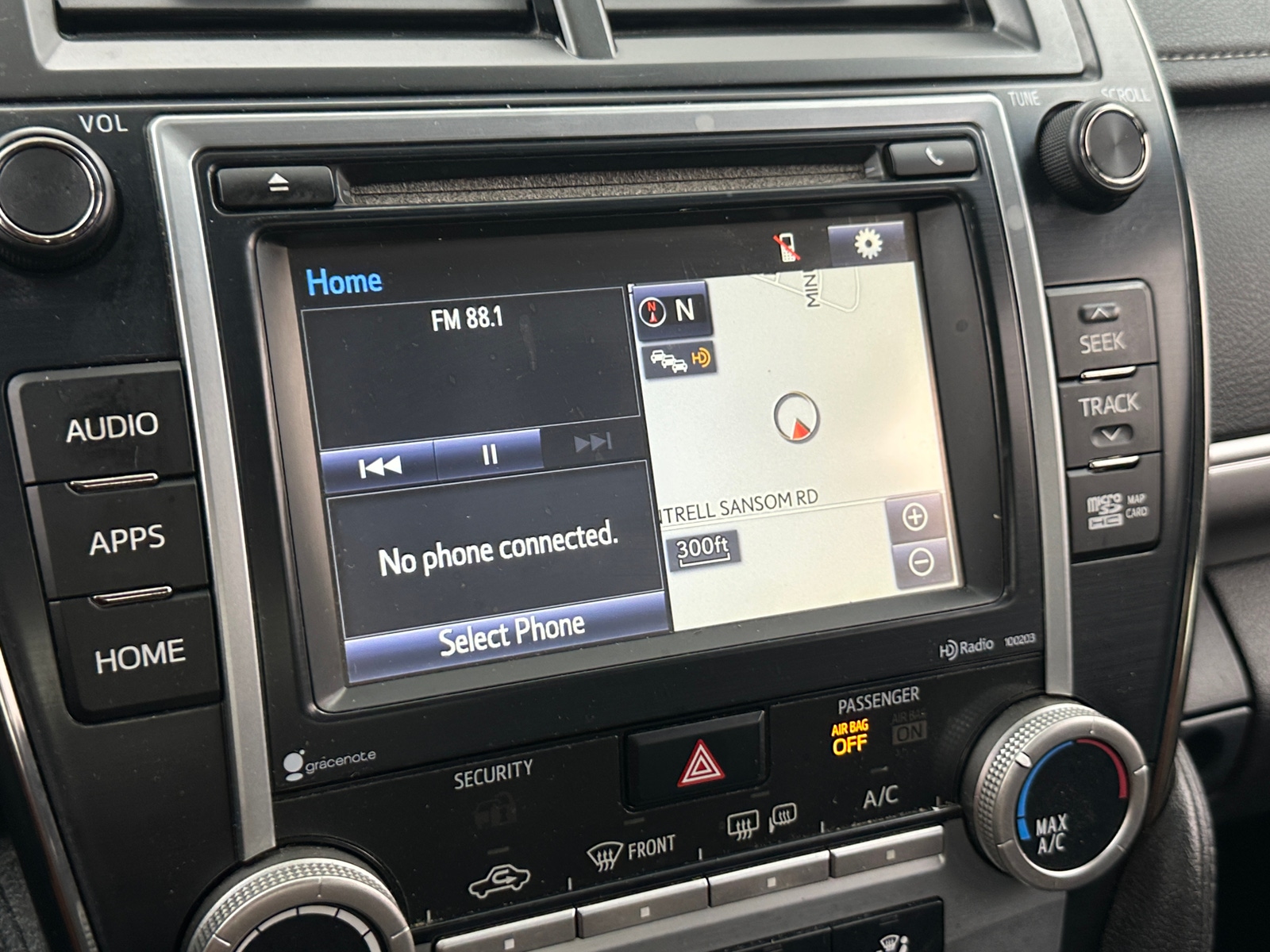 Thumbnail: 2014 Toyota Camry - 3