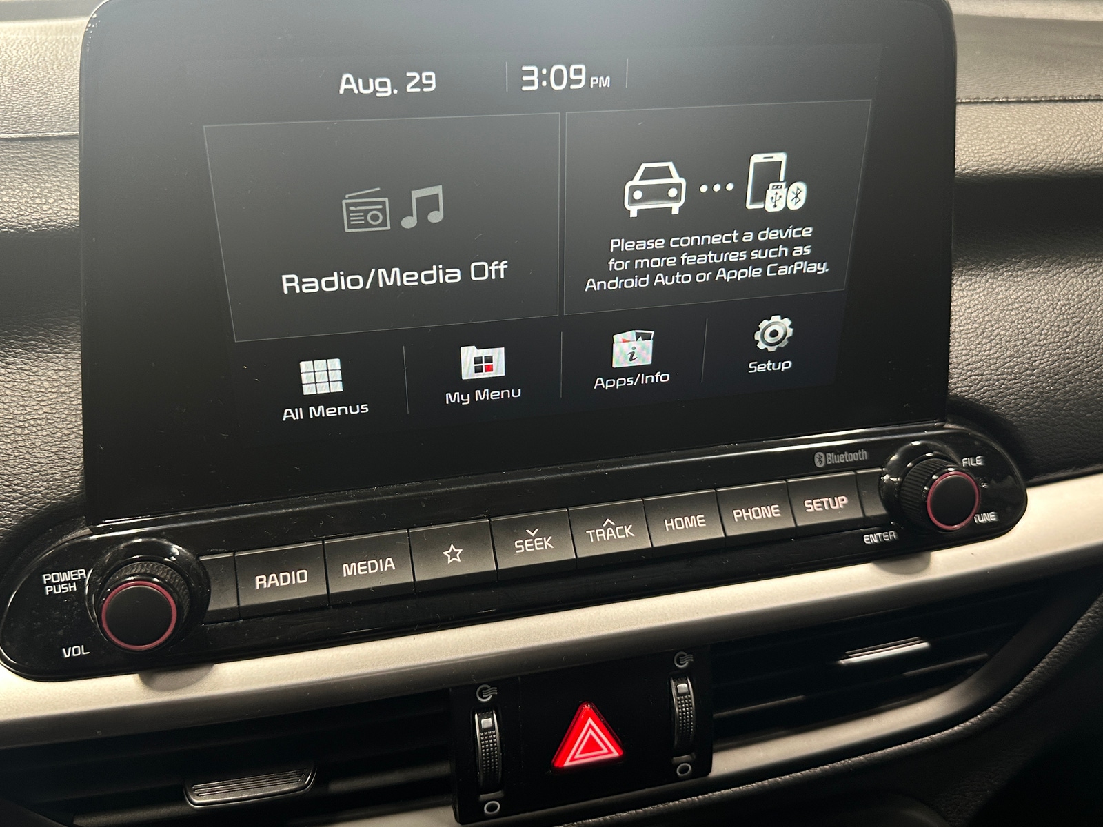 Thumbnail: 2020 Kia Forte - 4